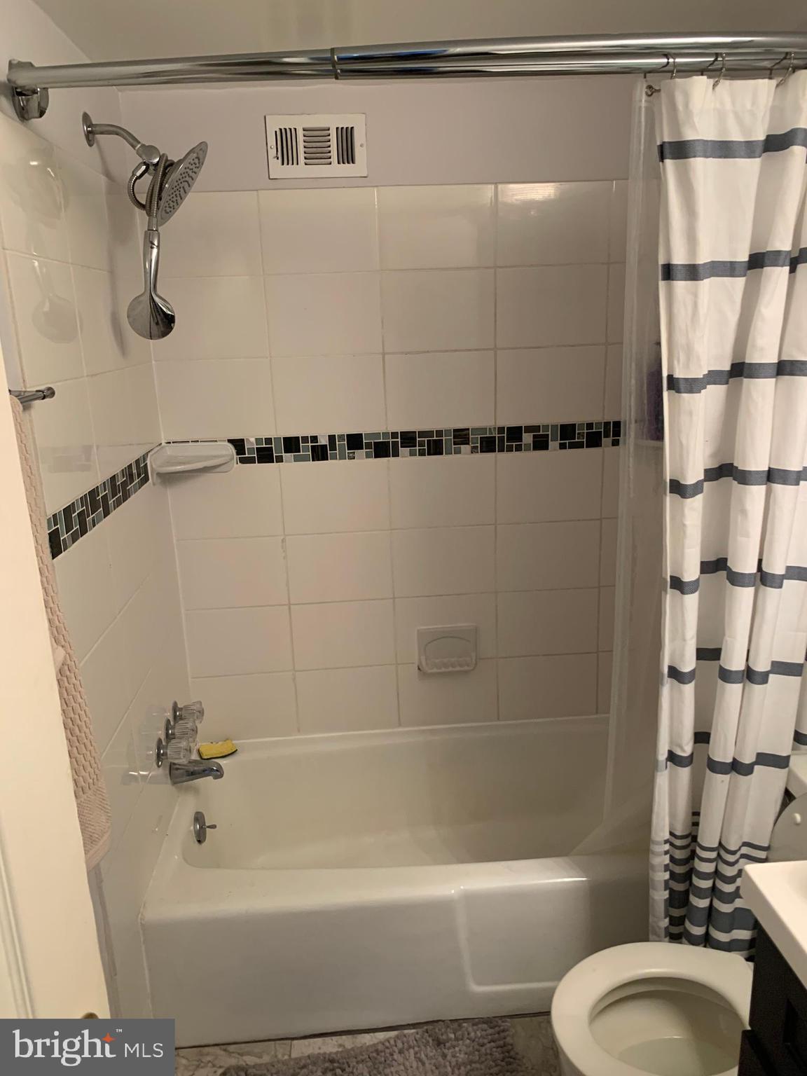 THE CARLTON - Residential