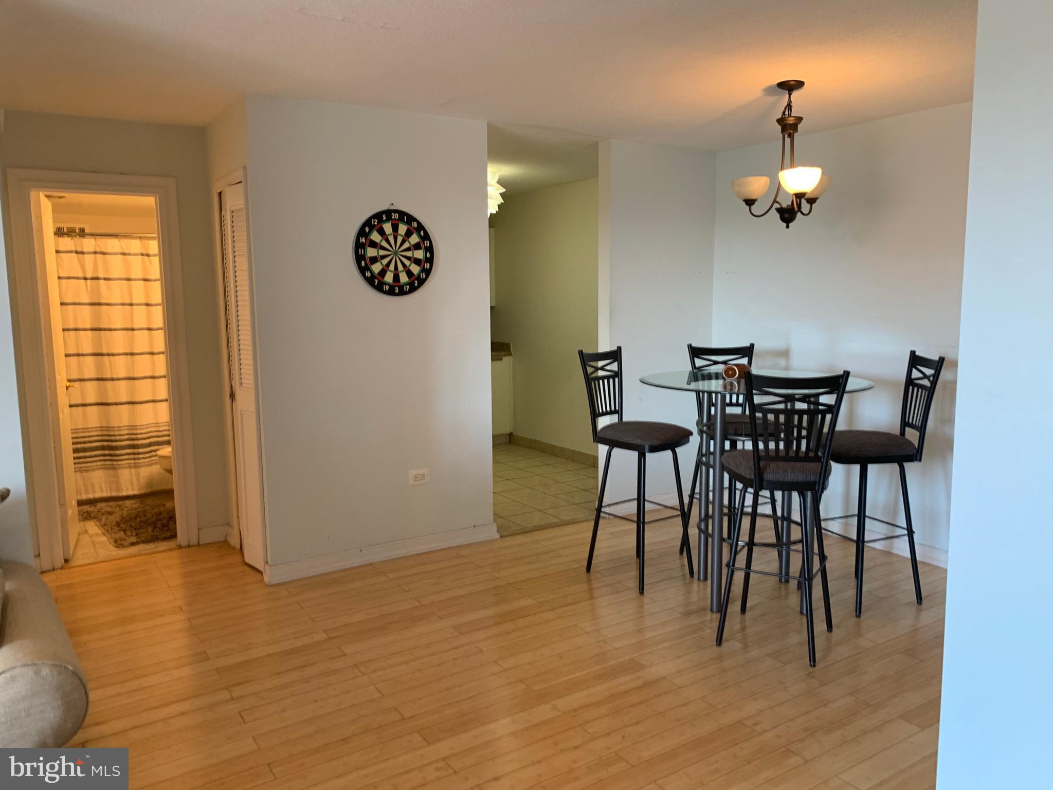 THE CARLTON - Residential