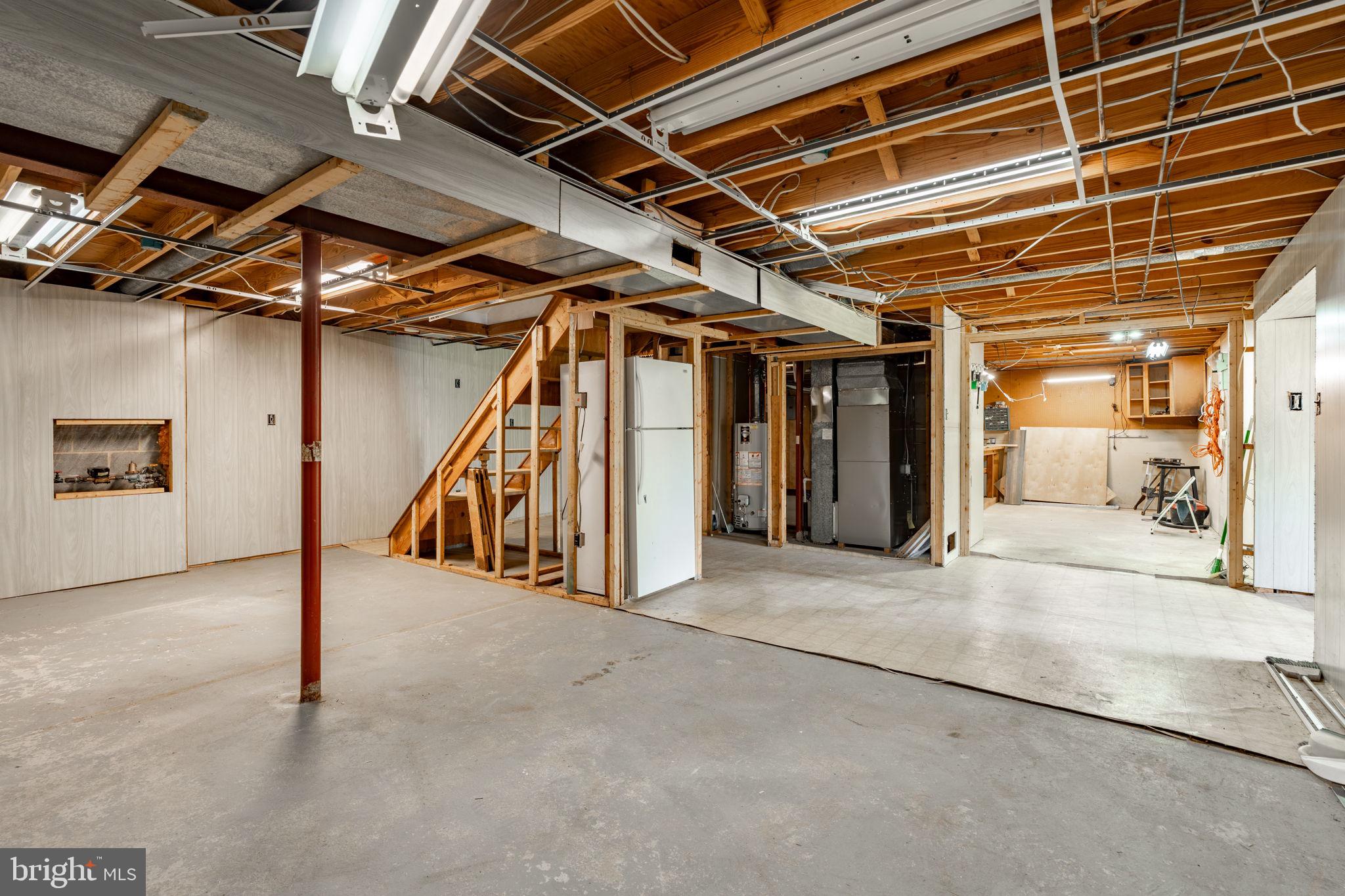 BROOKSIDE FARMS - Residential