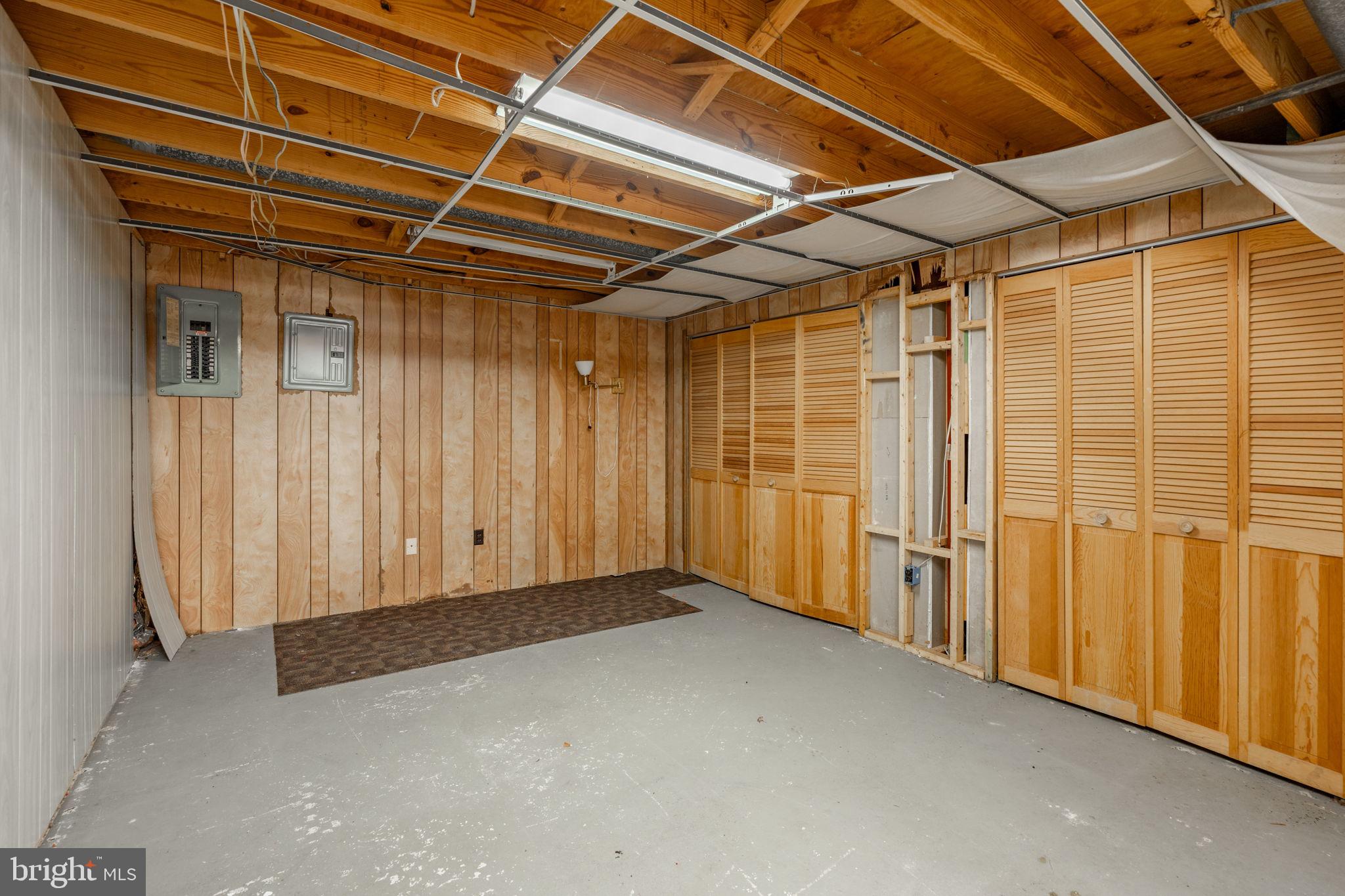 BROOKSIDE FARMS - Residential