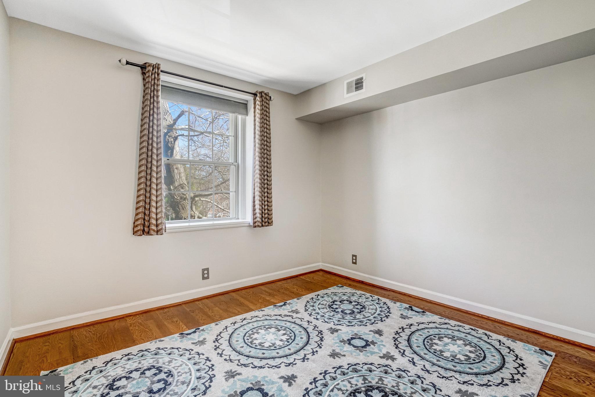 FAIRLINGTON VILLAGE - Residential