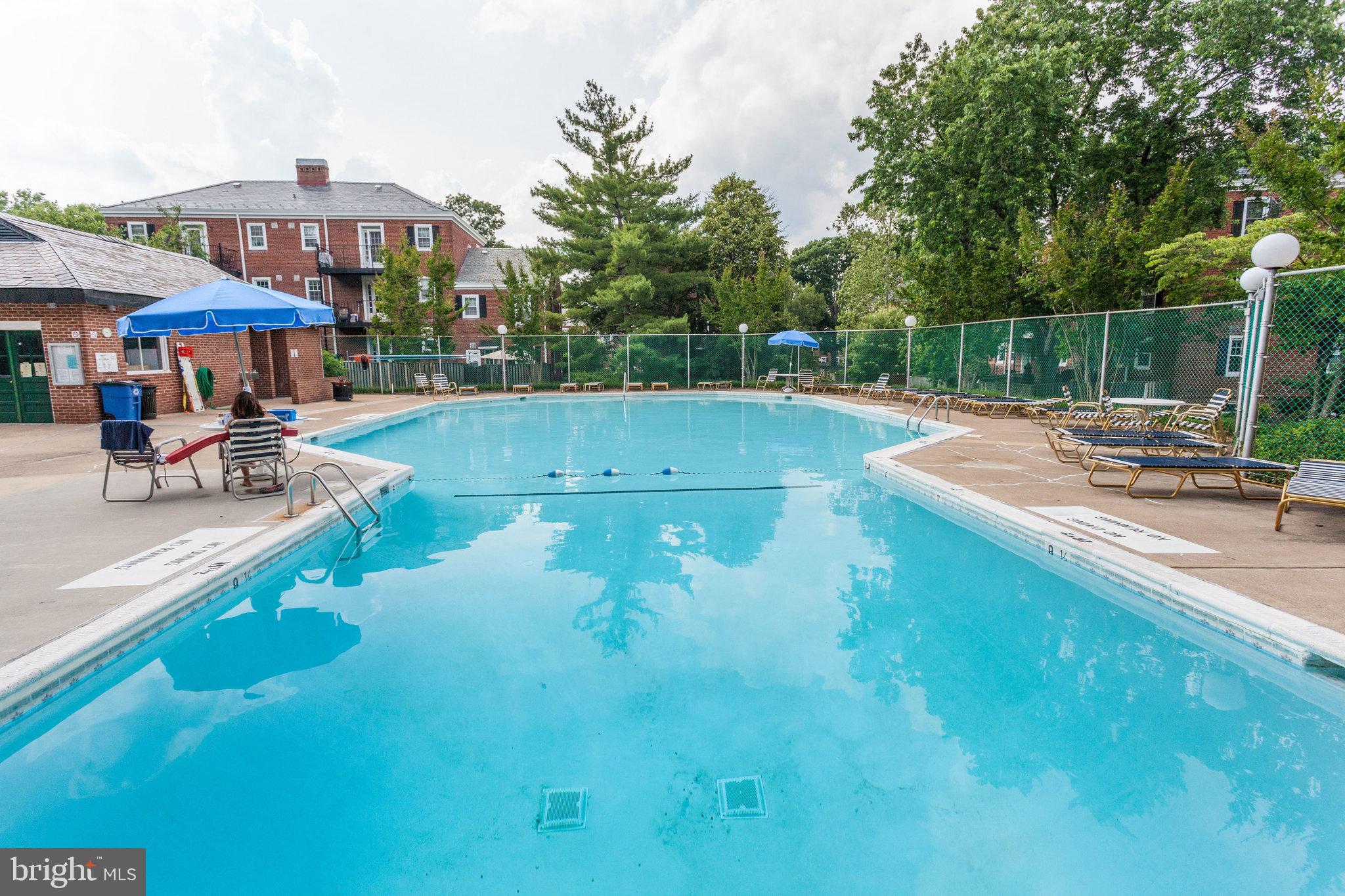 FAIRLINGTON VILLAGE - Residential