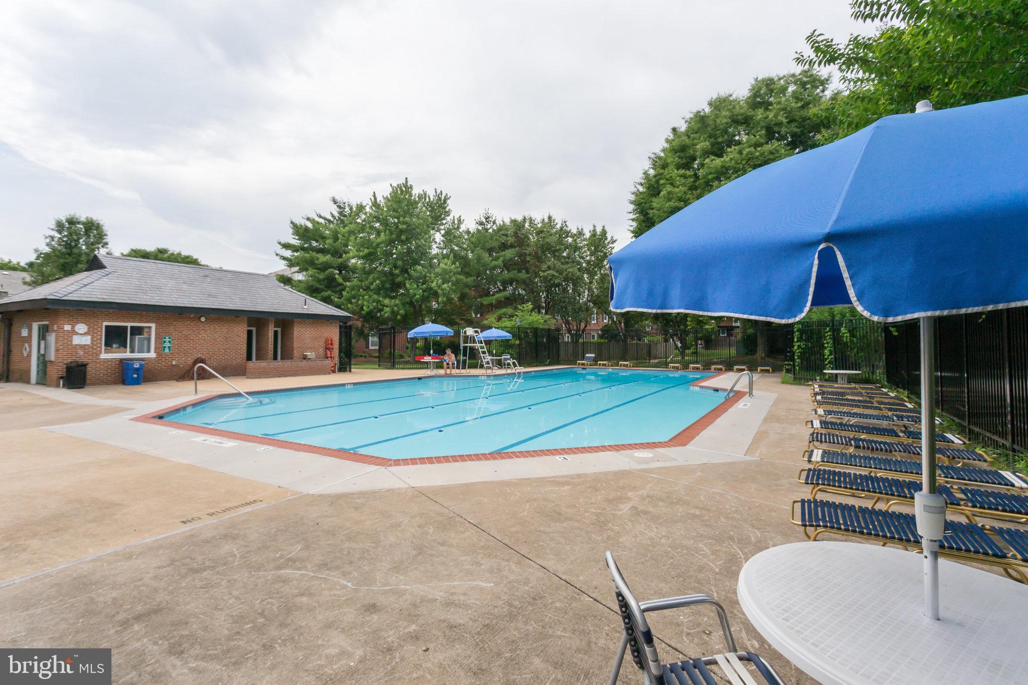 FAIRLINGTON VILLAGE - Residential