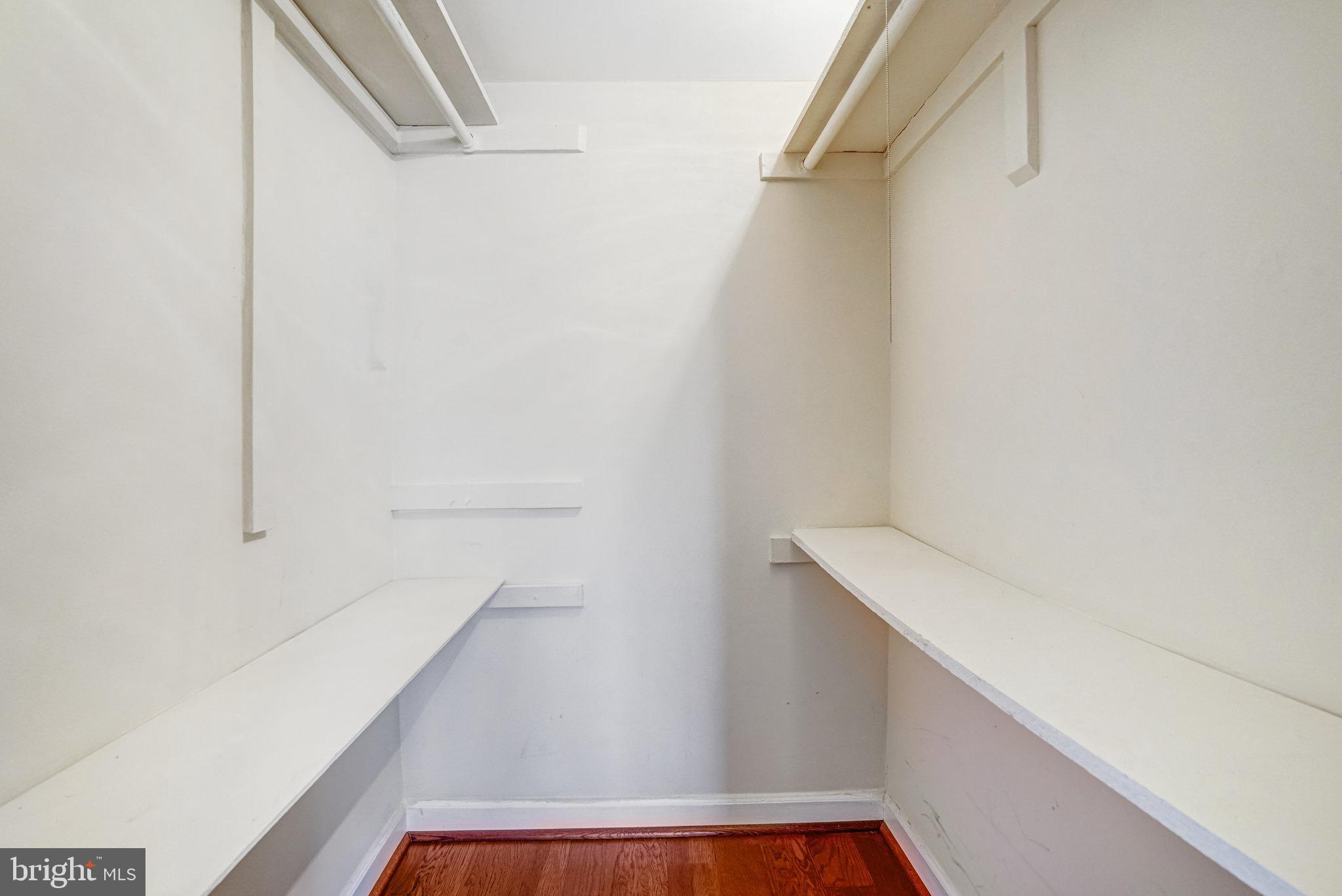 FAIRLINGTON VILLAGE - Residential