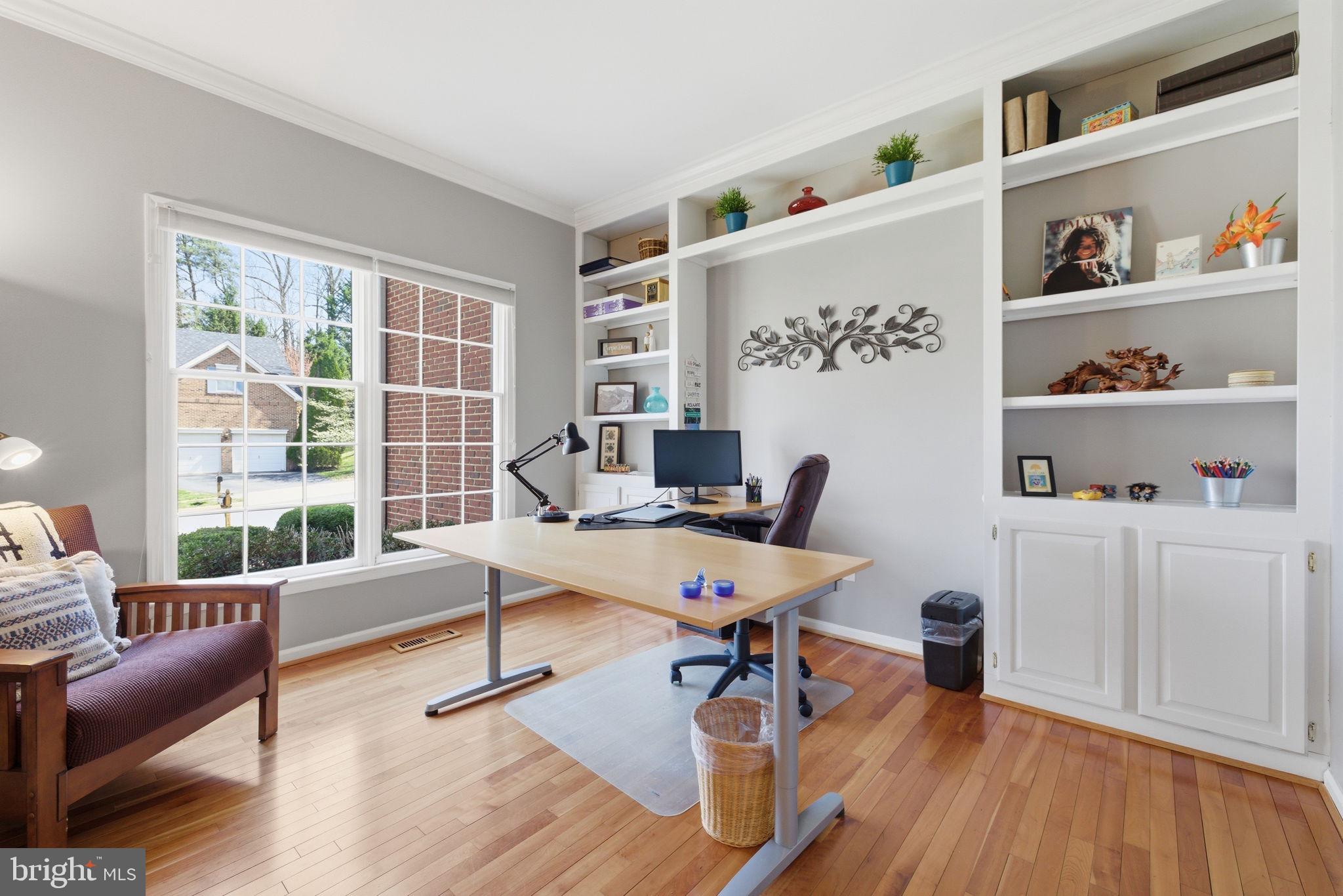 RIDGEGATE WOODS - Residential