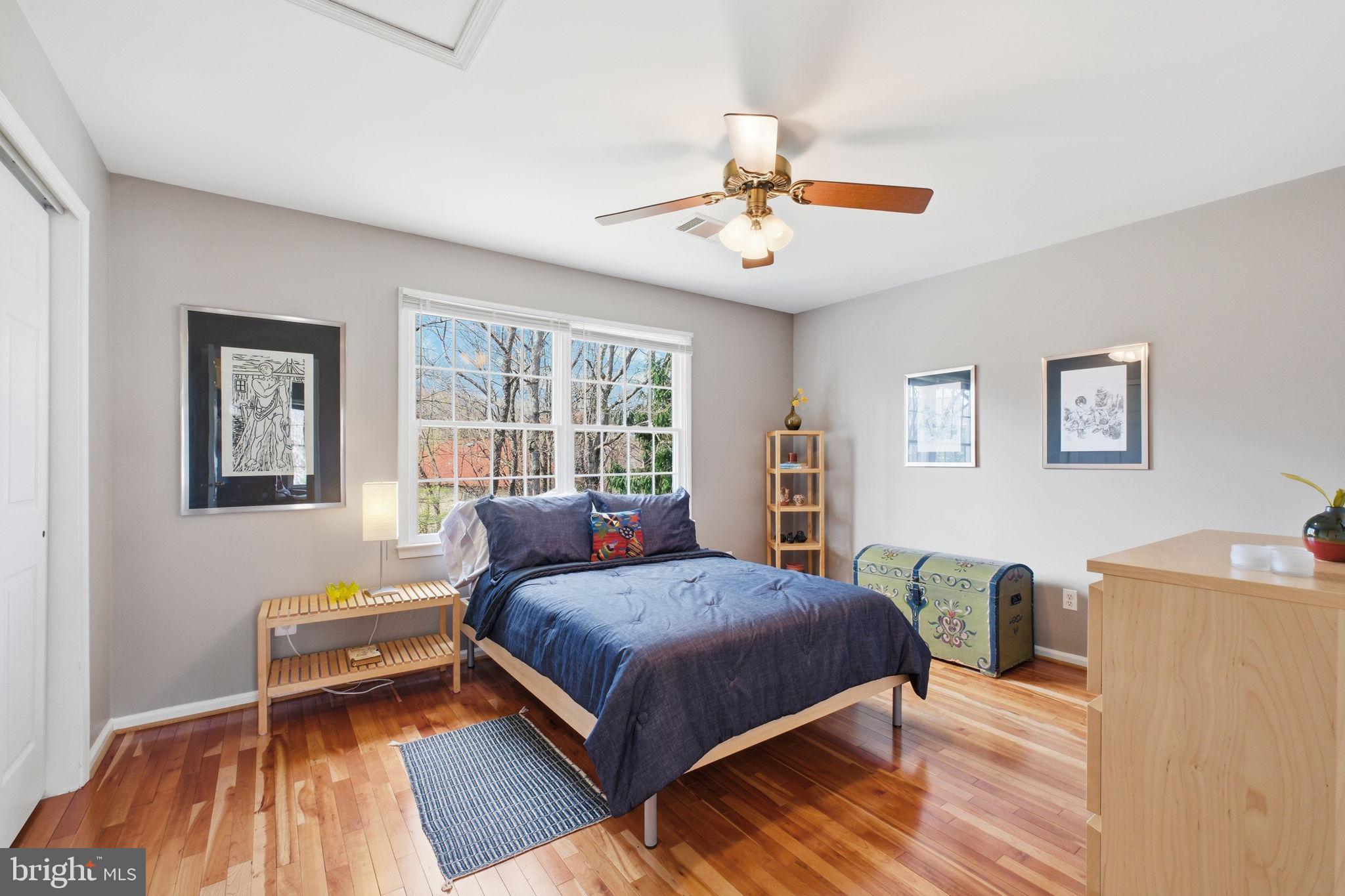 RIDGEGATE WOODS - Residential