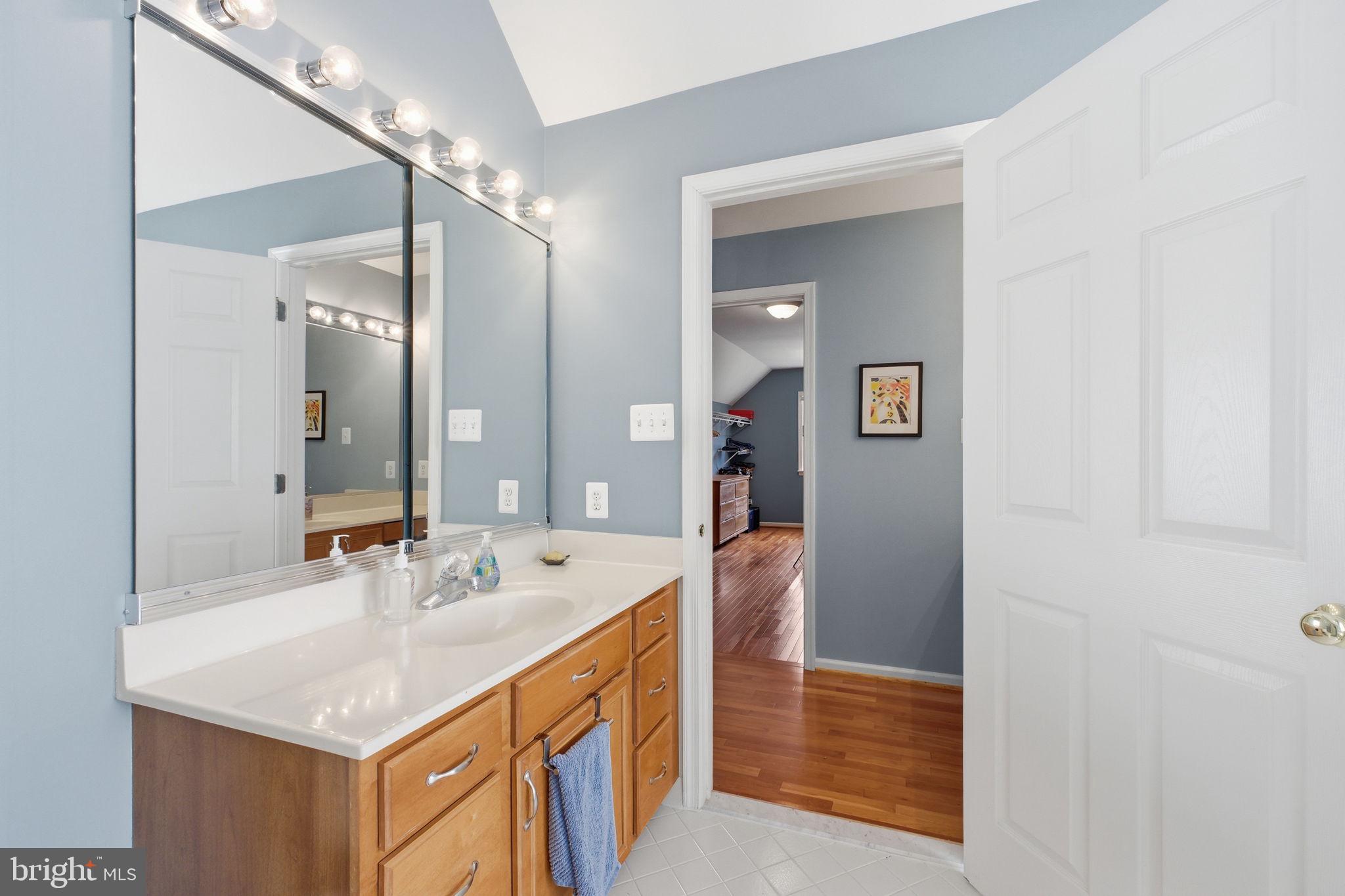 RIDGEGATE WOODS - Residential