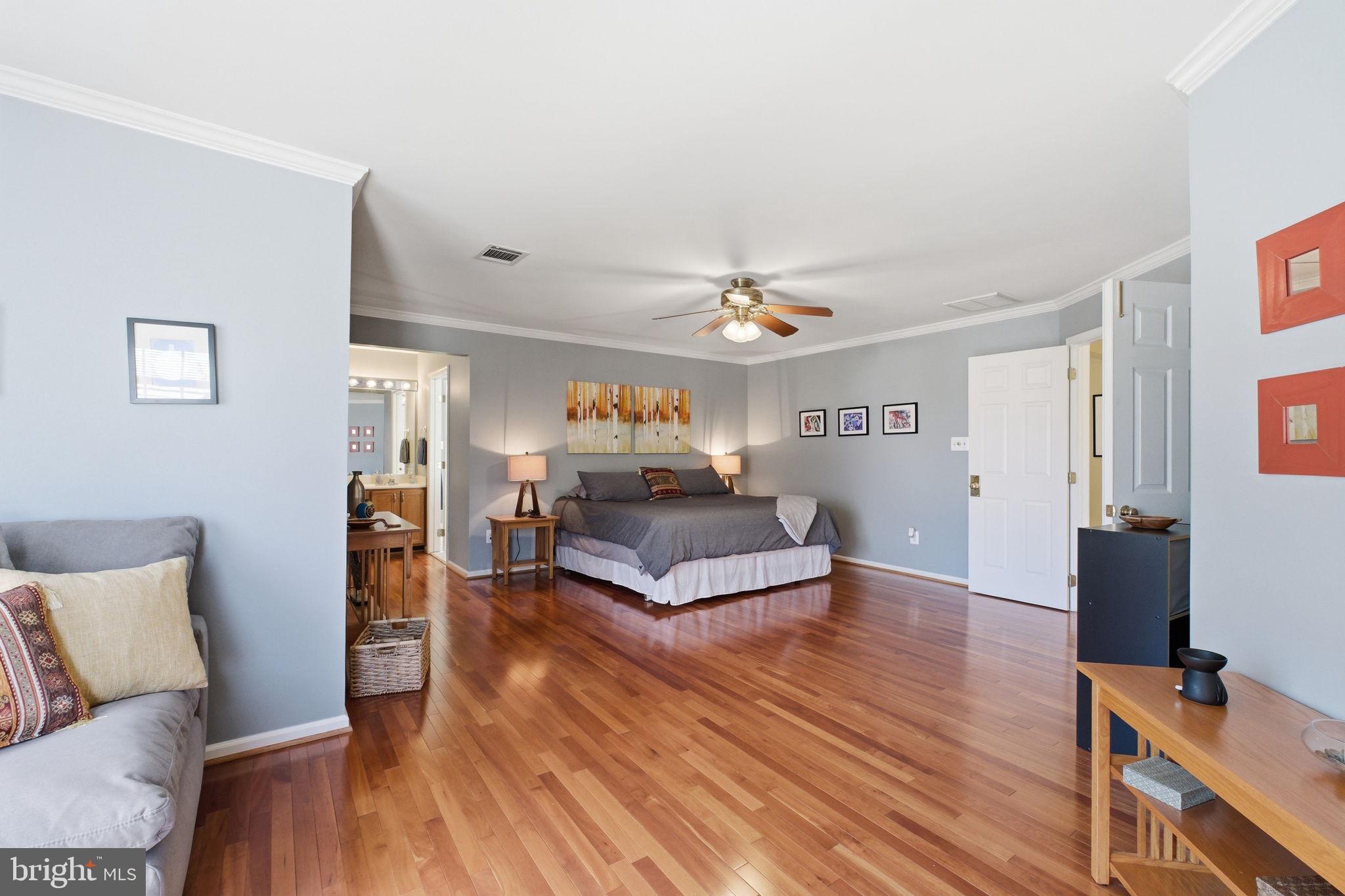 RIDGEGATE WOODS - Residential