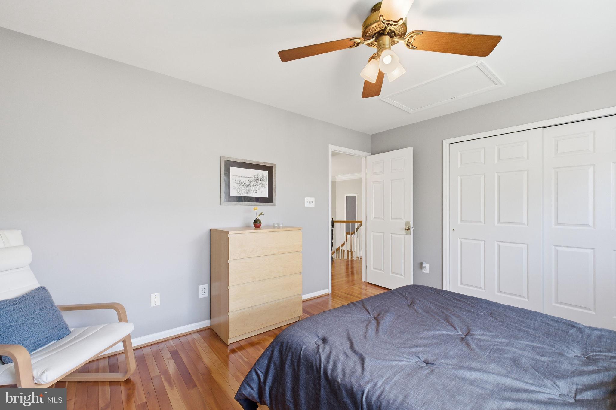 RIDGEGATE WOODS - Residential