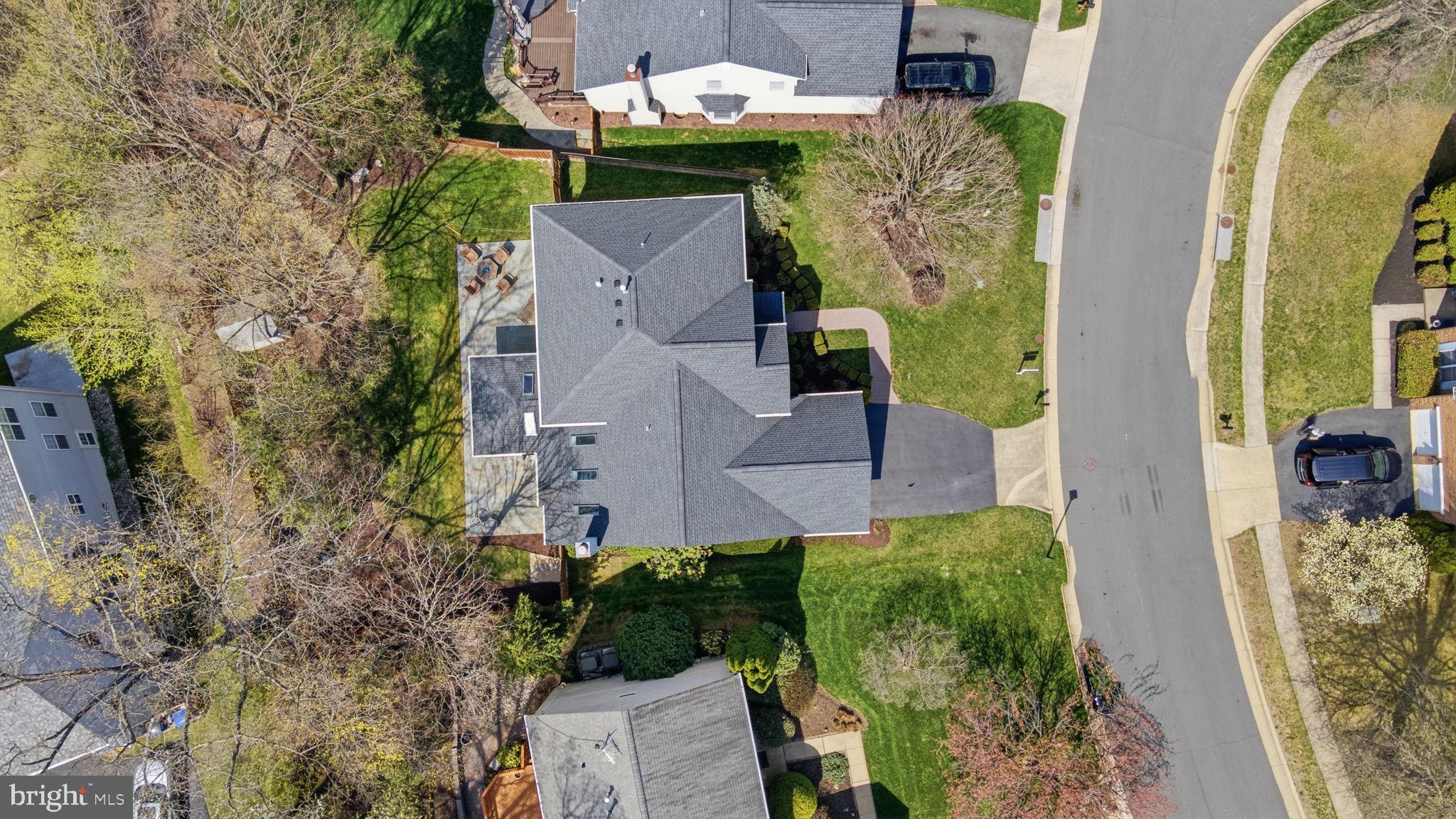 RIDGEGATE WOODS - Residential