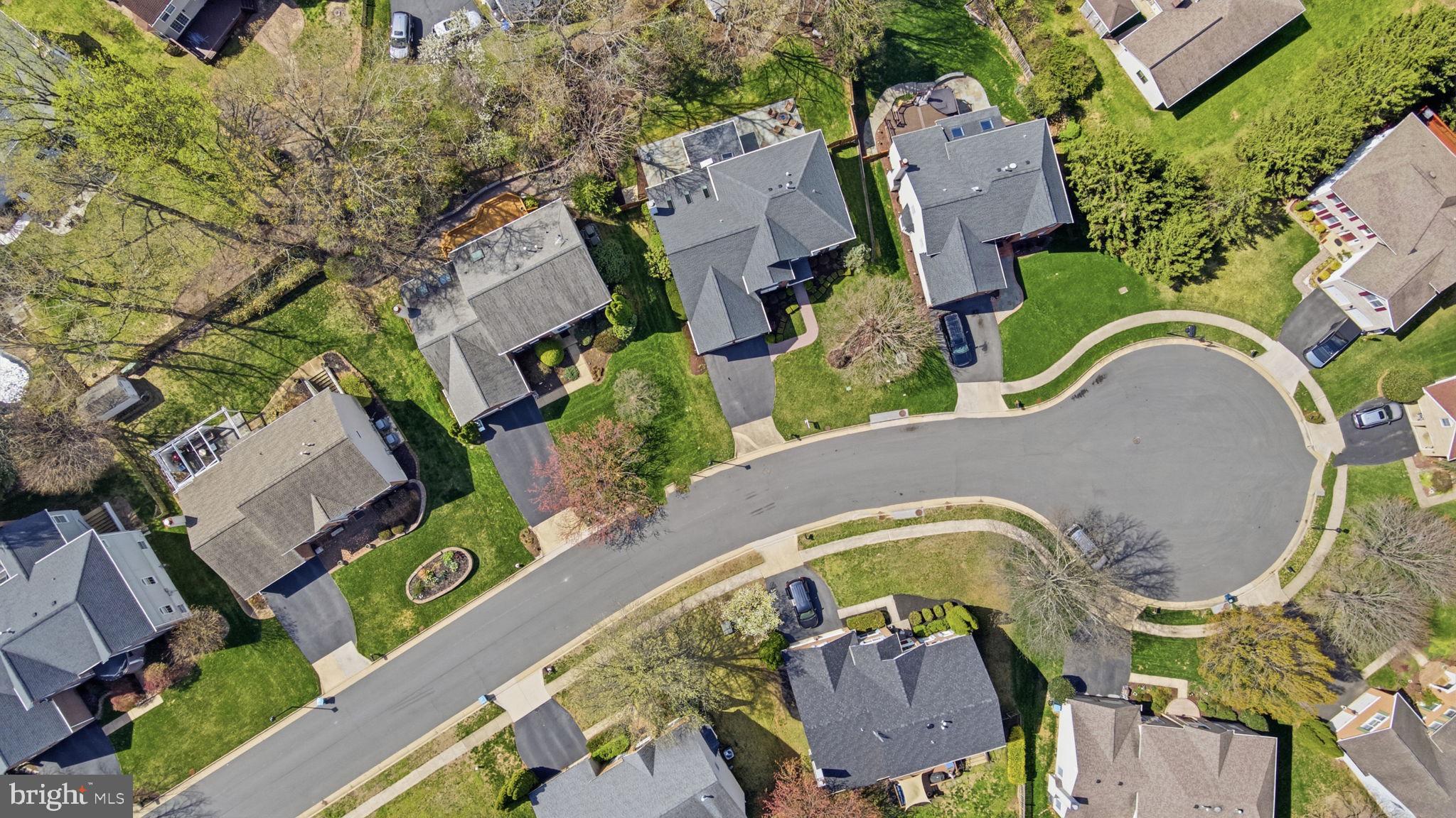 RIDGEGATE WOODS - Residential