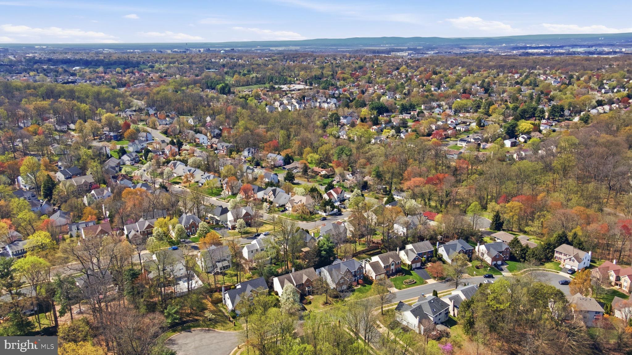 RIDGEGATE WOODS - Residential