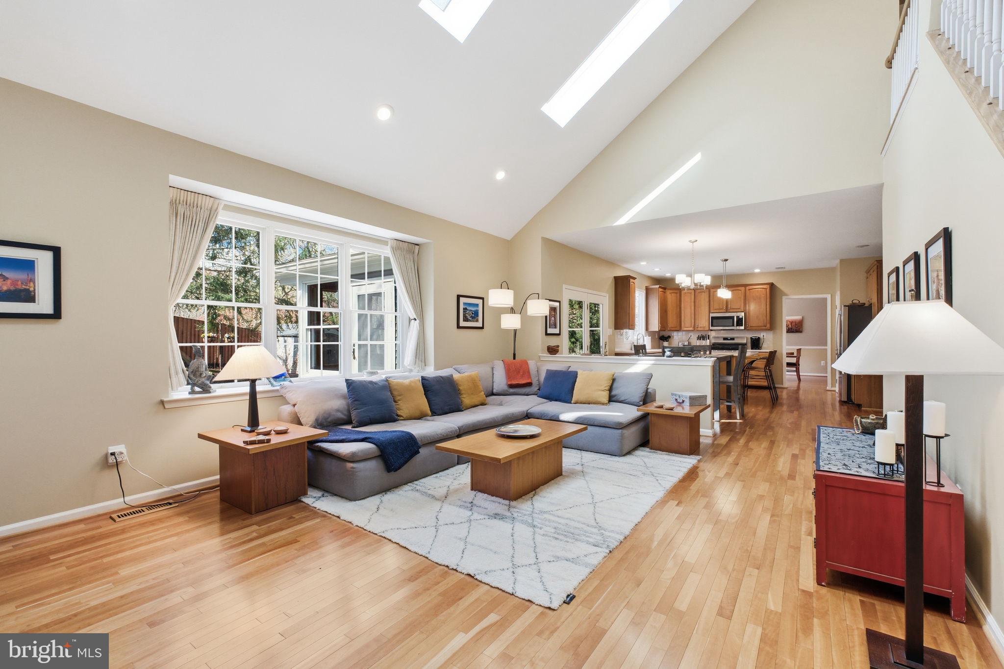 RIDGEGATE WOODS - Residential