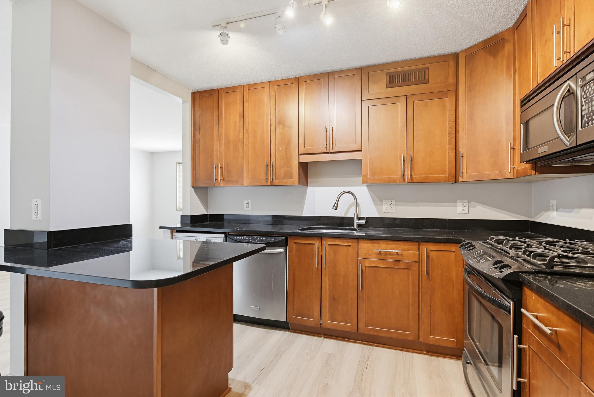 TAKOMA PARK - Residential