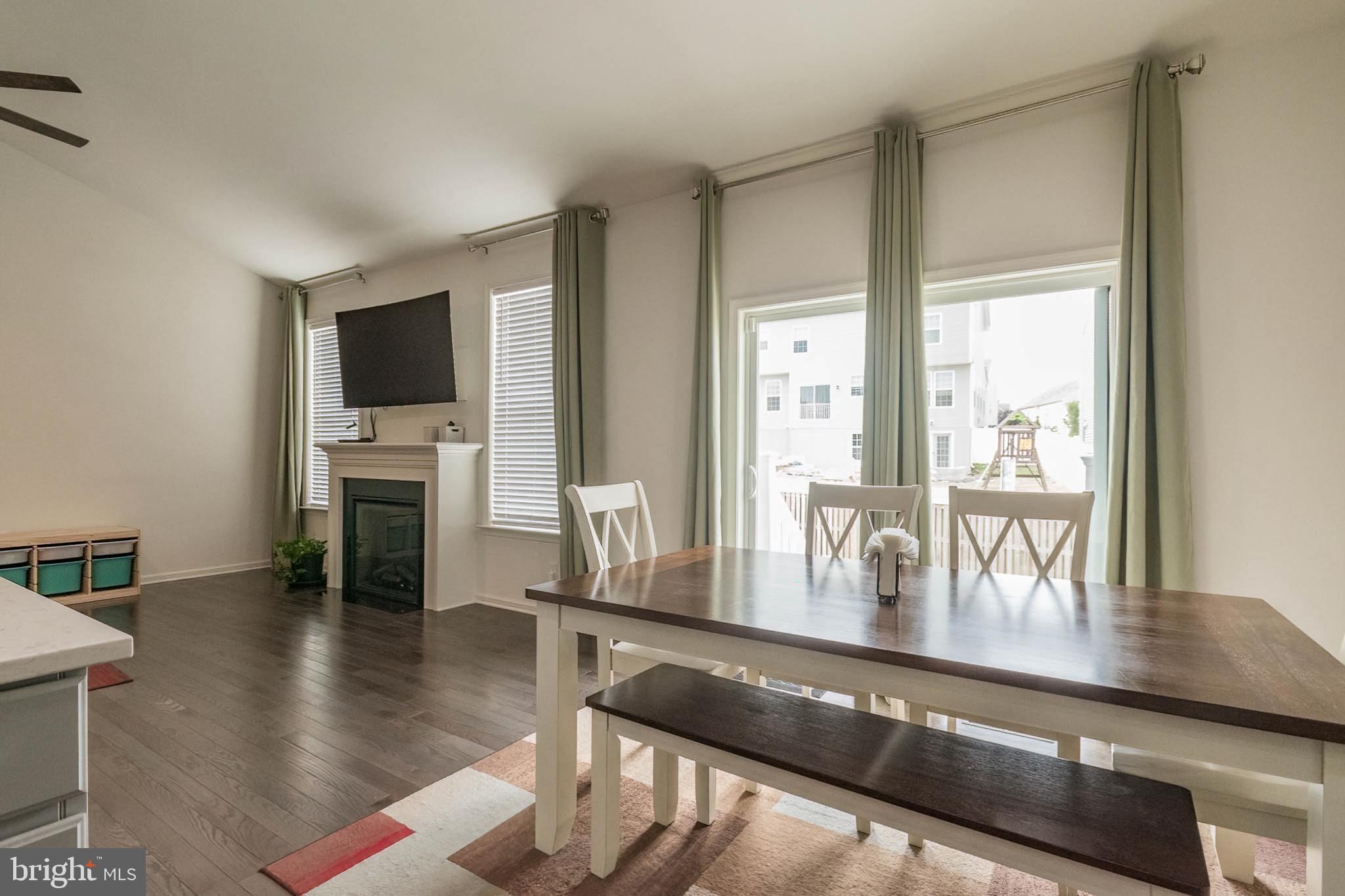 MARTINSBURG STATION - Residential