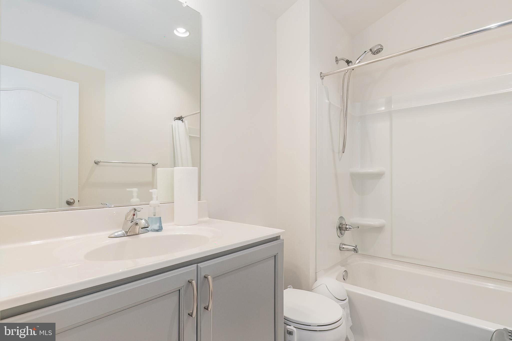 MARTINSBURG STATION - Residential