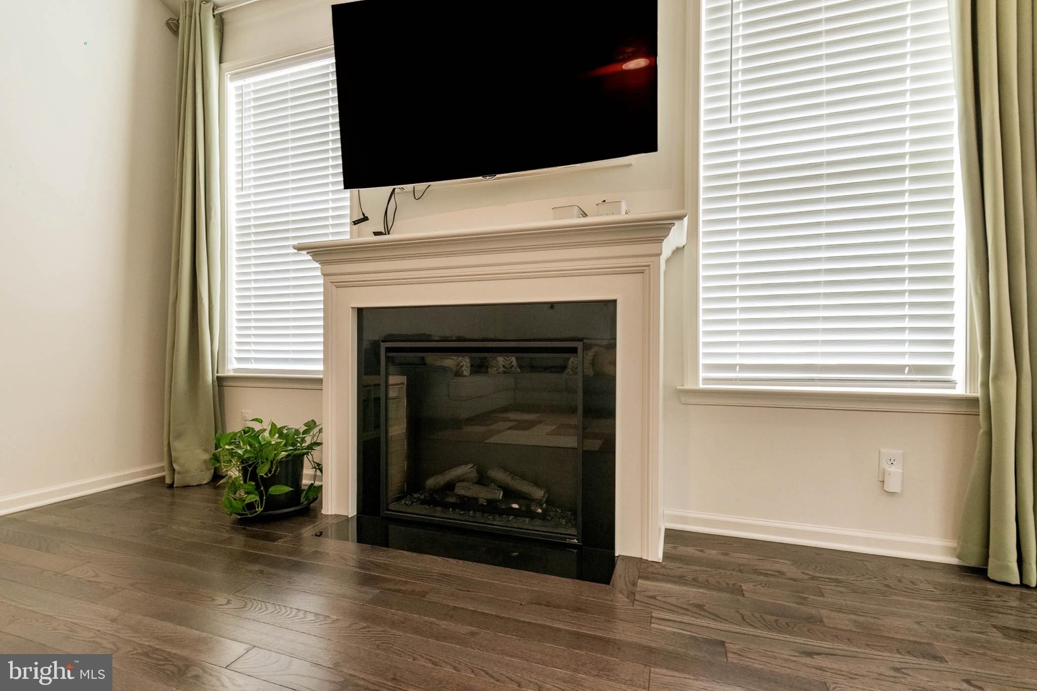 MARTINSBURG STATION - Residential