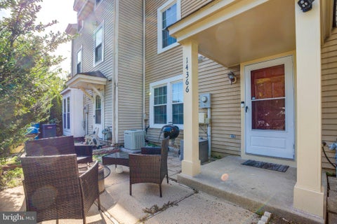 Photo of 14366 Havener House Court, CENTREVILLE, VA 20120 (MLS # VAFX2342636)