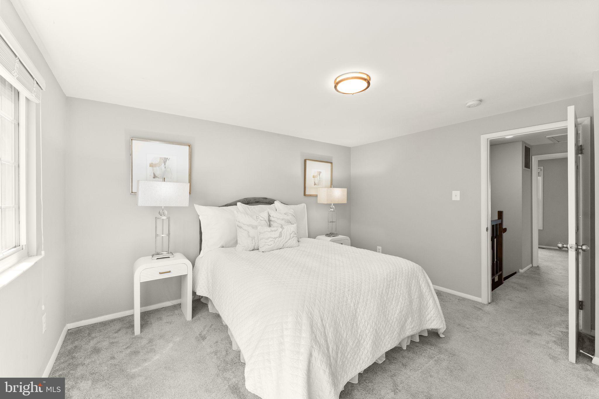 WHITFIELD GREEN - Residential