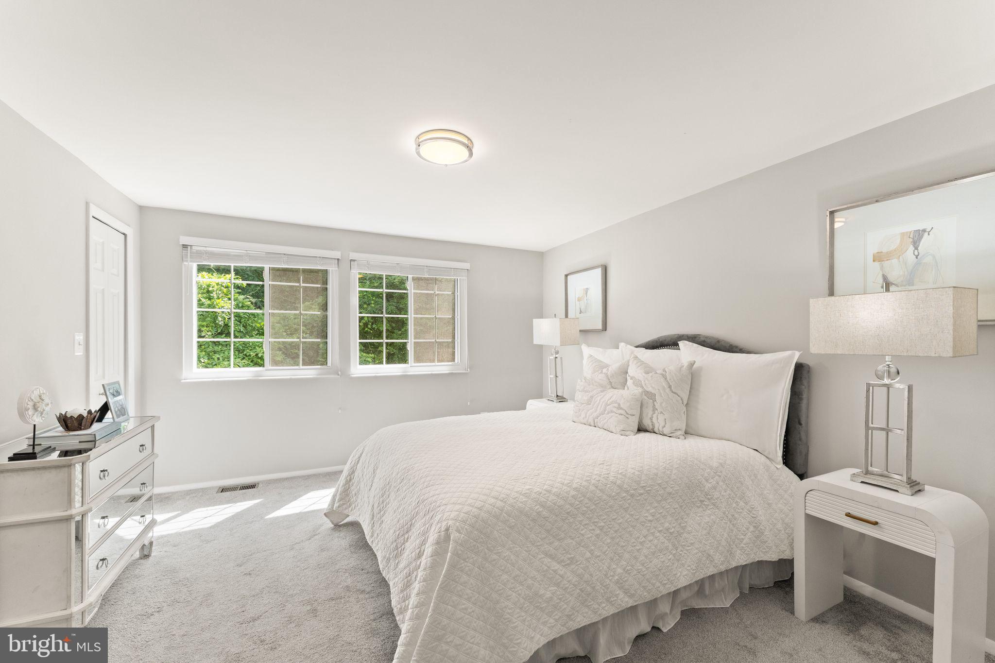 WHITFIELD GREEN - Residential