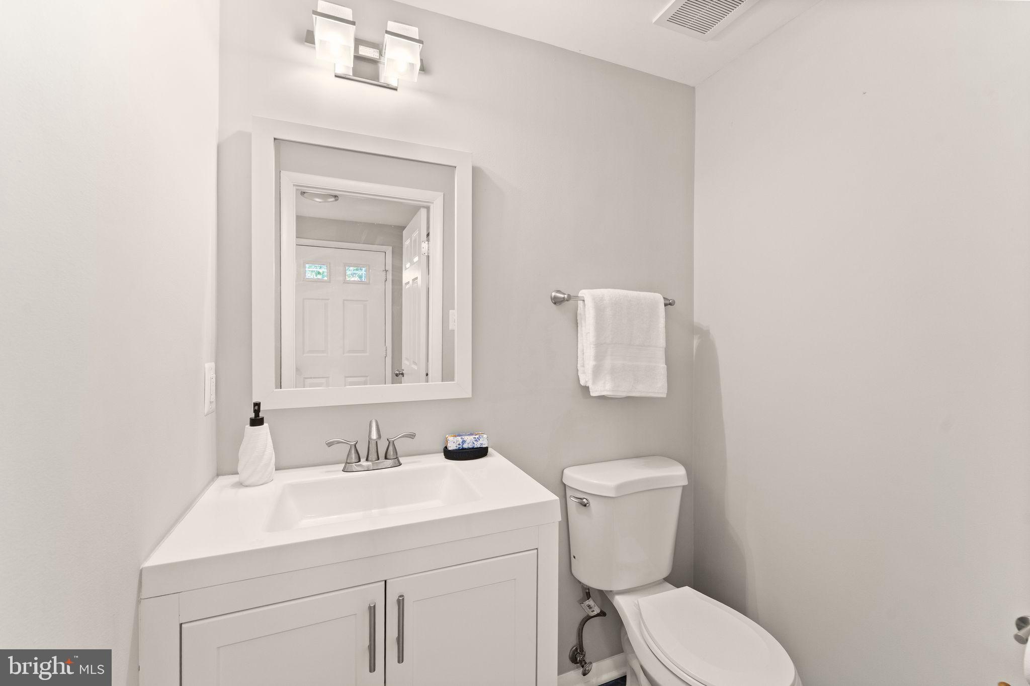 WHITFIELD GREEN - Residential