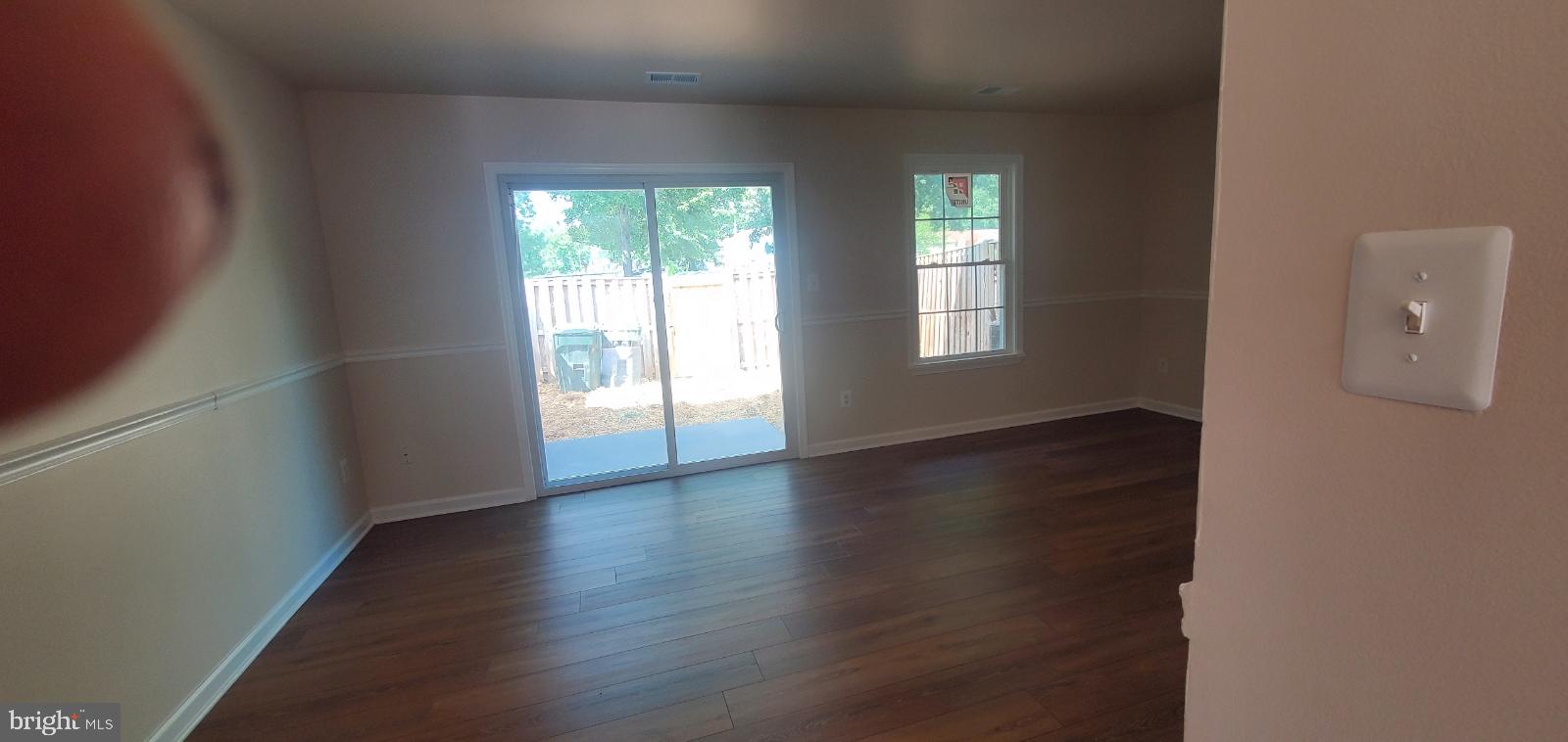 KENT SQUARE LA PLATA - Residential