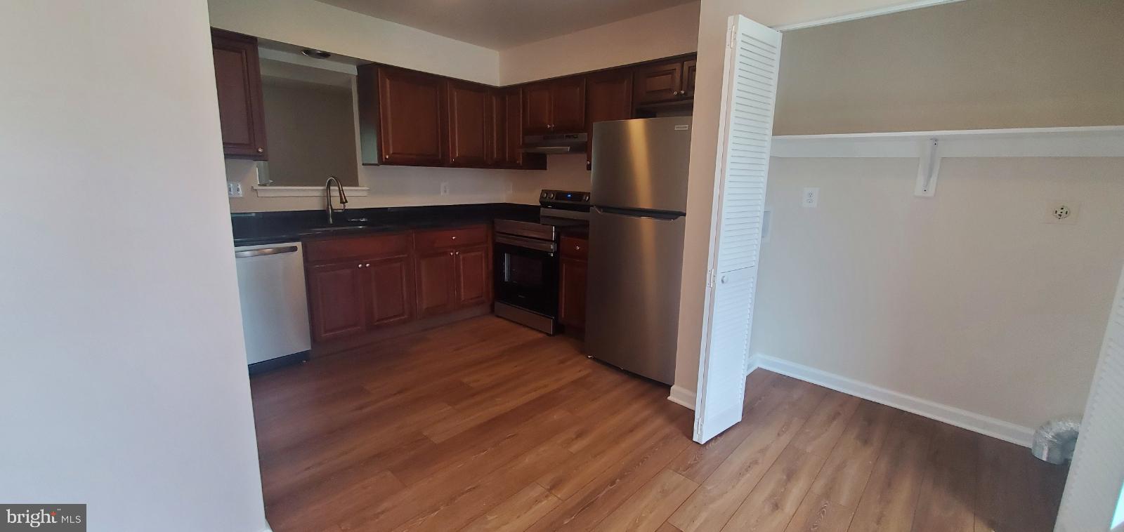 KENT SQUARE LA PLATA - Residential