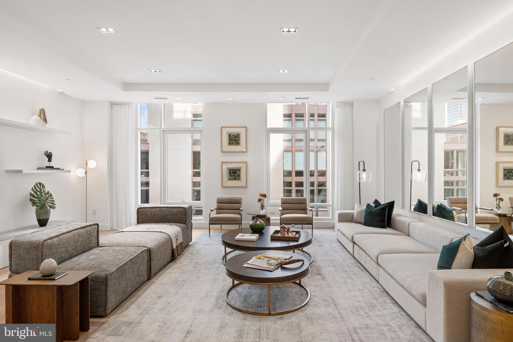 RITTENHOUSE SQUARE - Residential