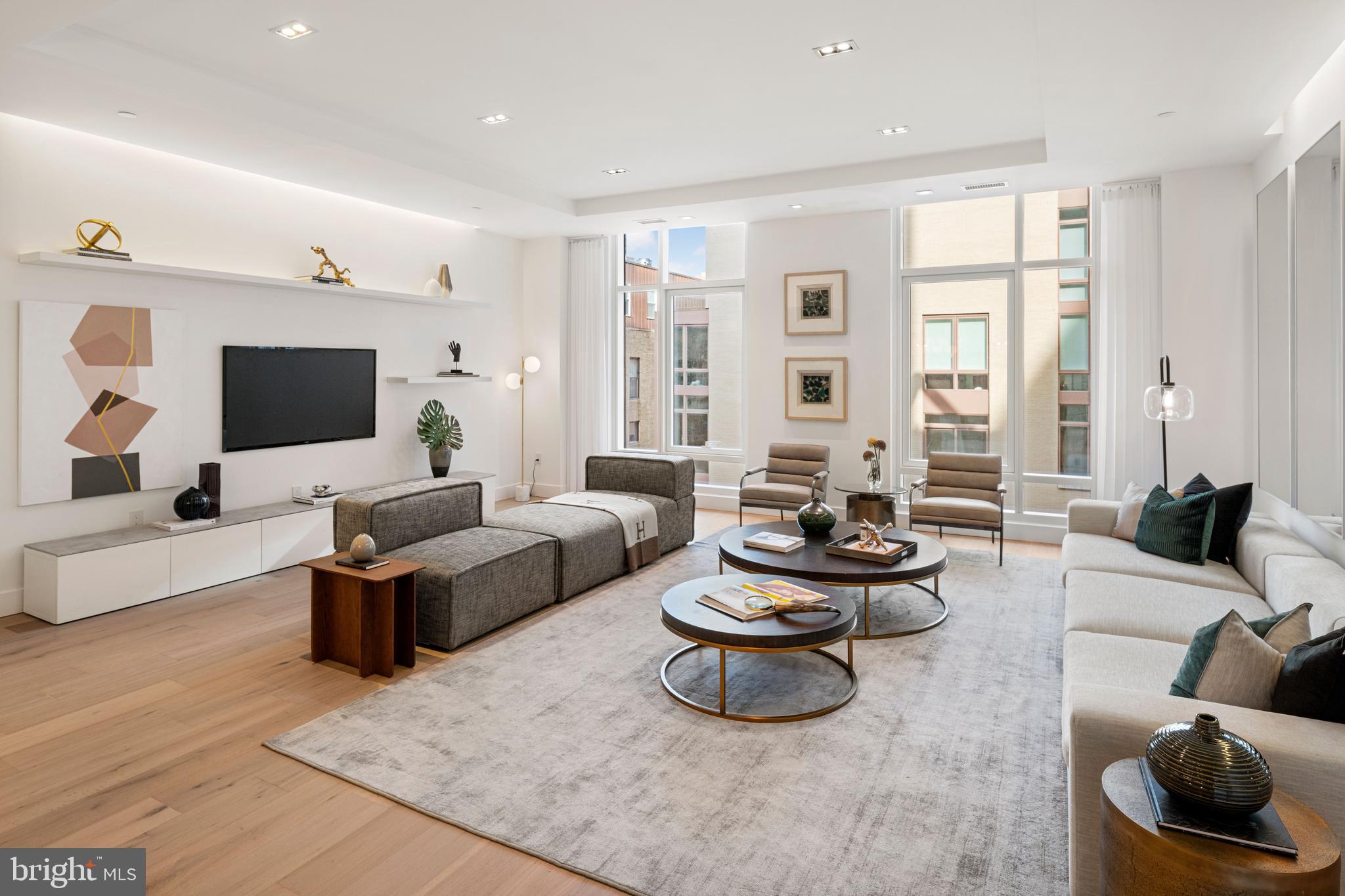 RITTENHOUSE SQUARE - Residential