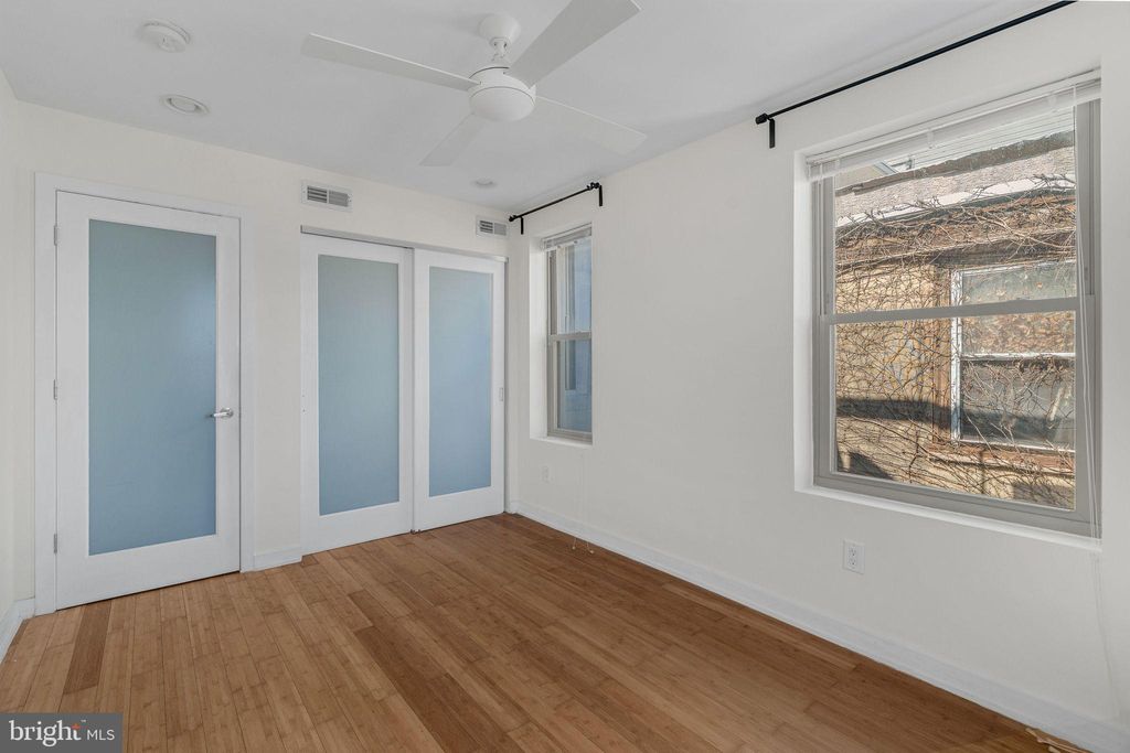 listing image 30