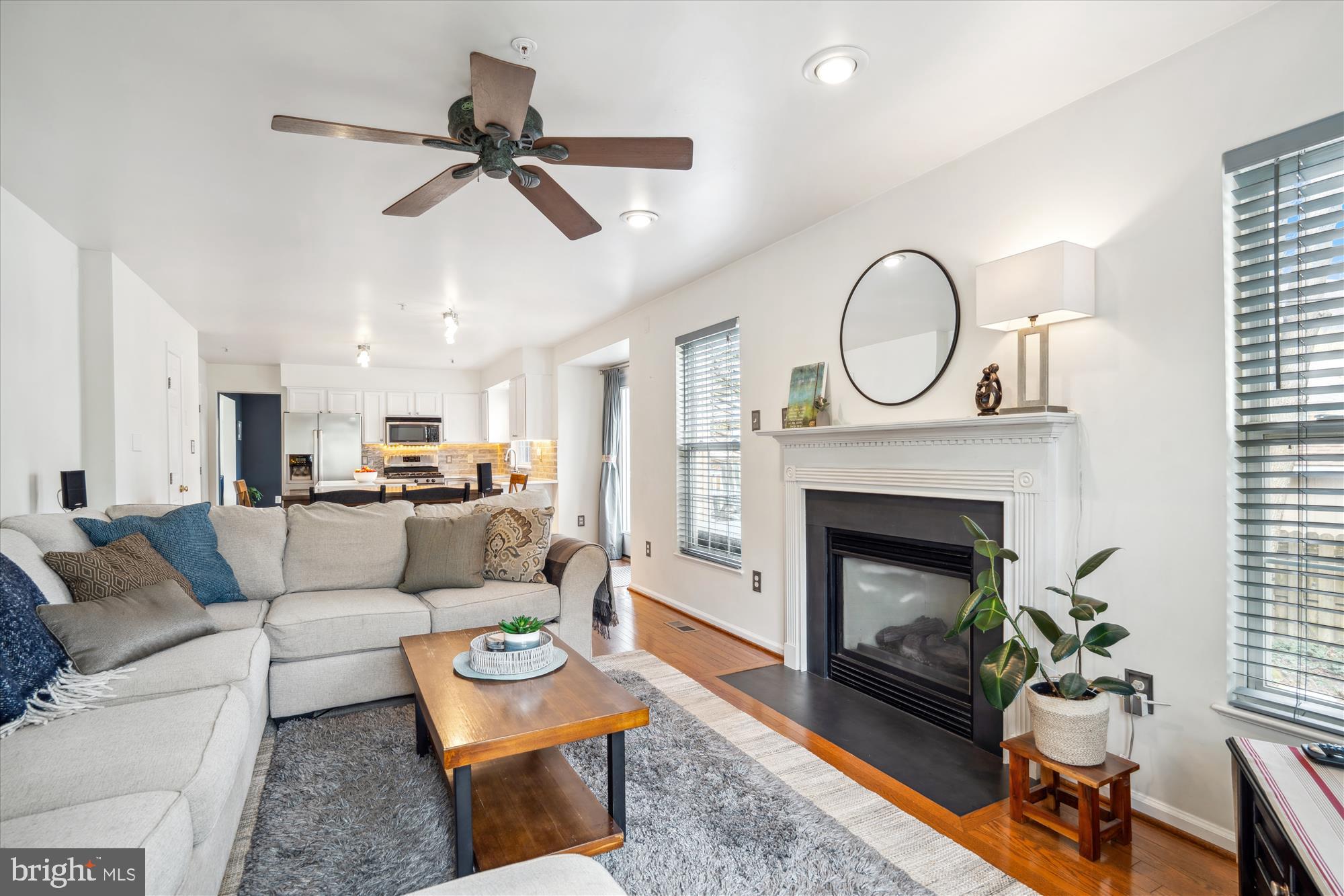 WEST LAUREL ACRES - Residential