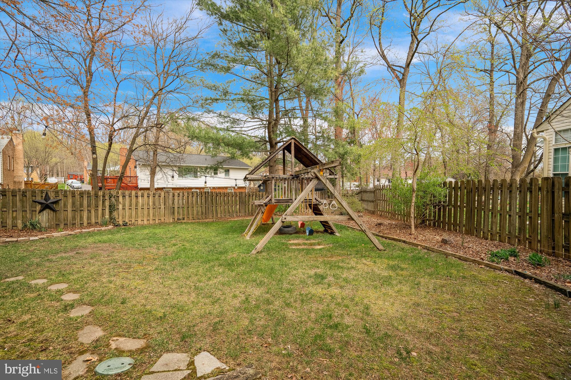 WEST LAUREL ACRES - Residential