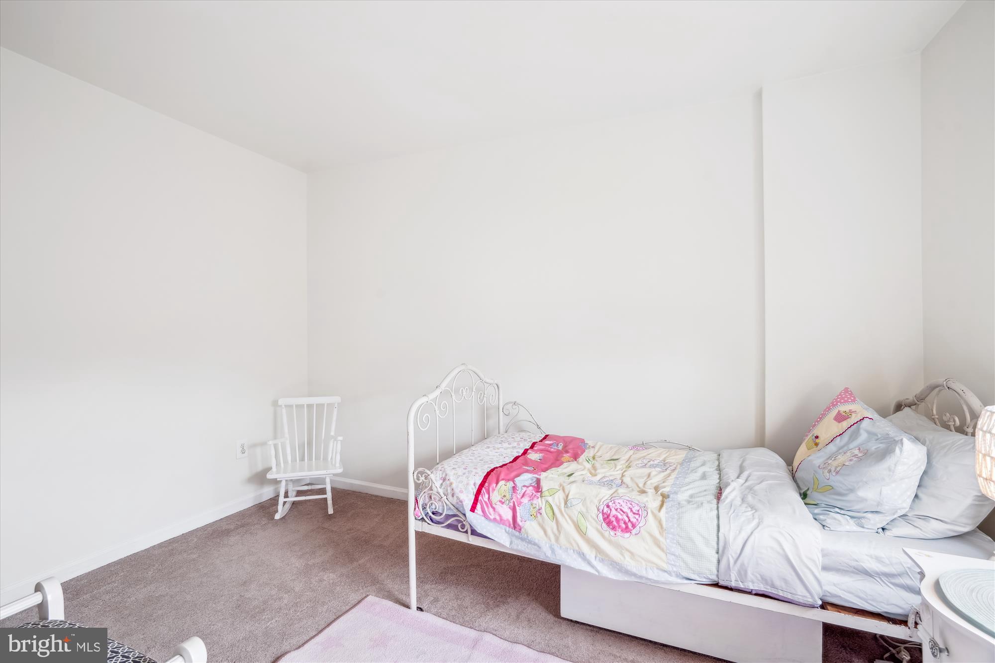 WEST LAUREL ACRES - Residential