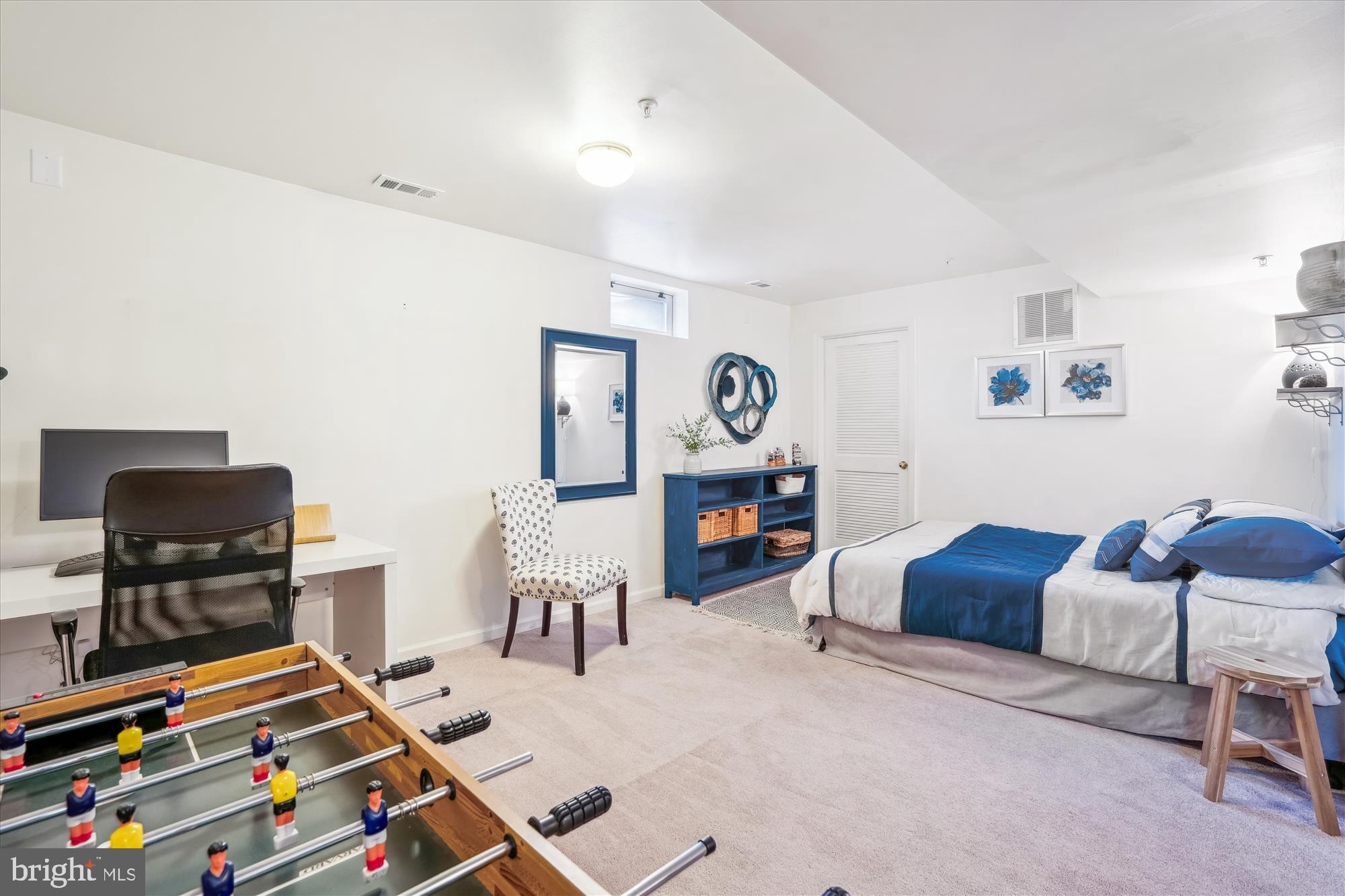 WEST LAUREL ACRES - Residential