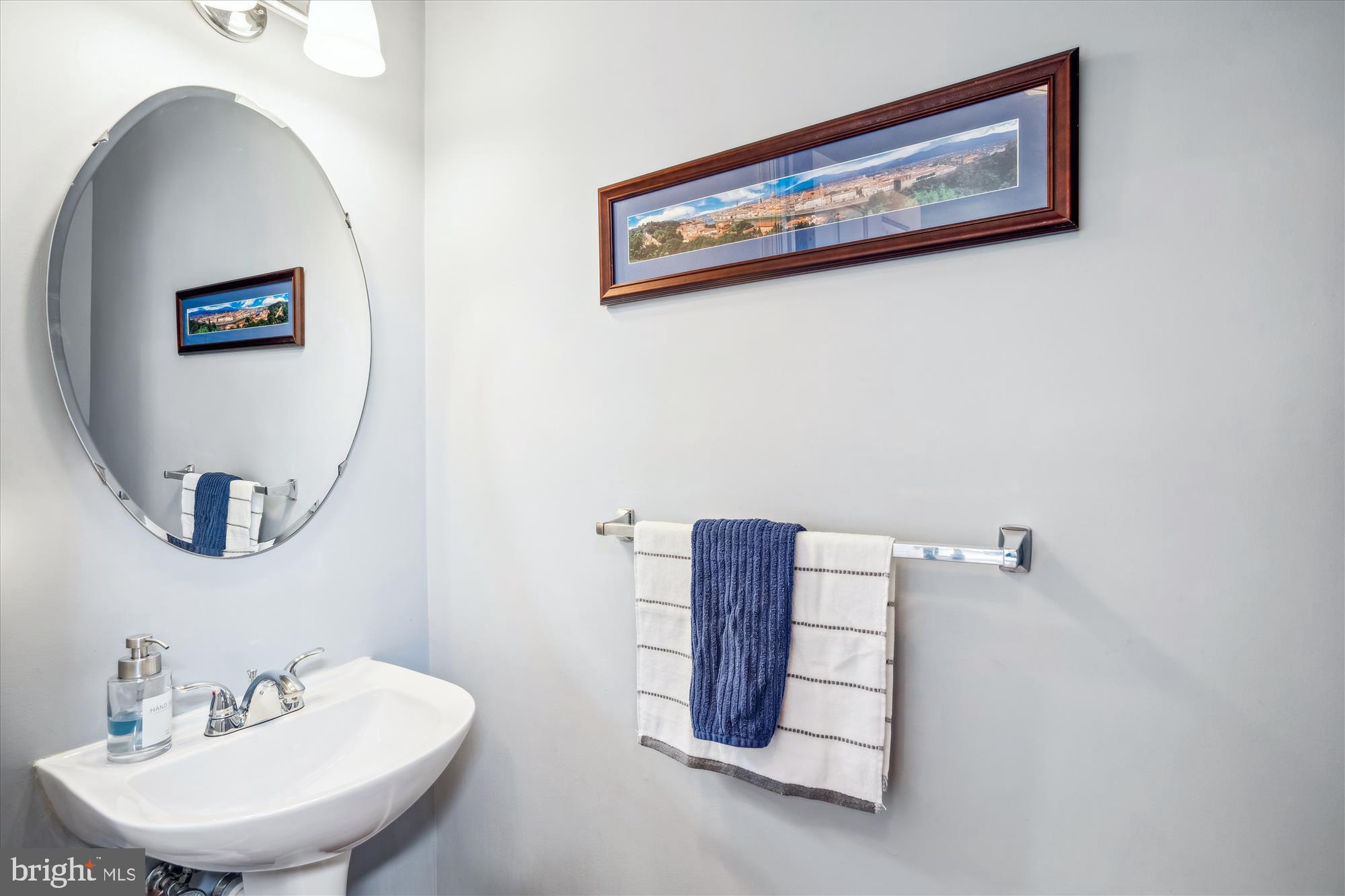 WEST LAUREL ACRES - Residential