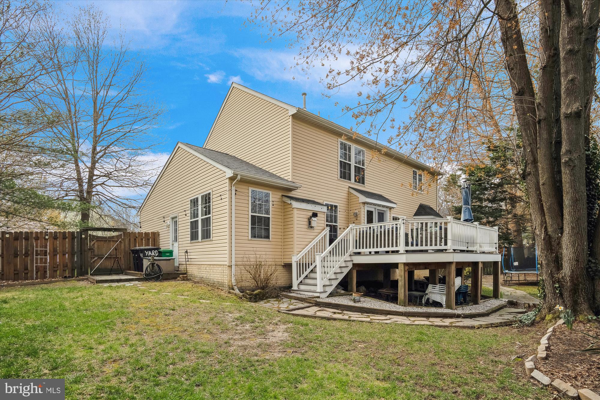 WEST LAUREL ACRES - Residential