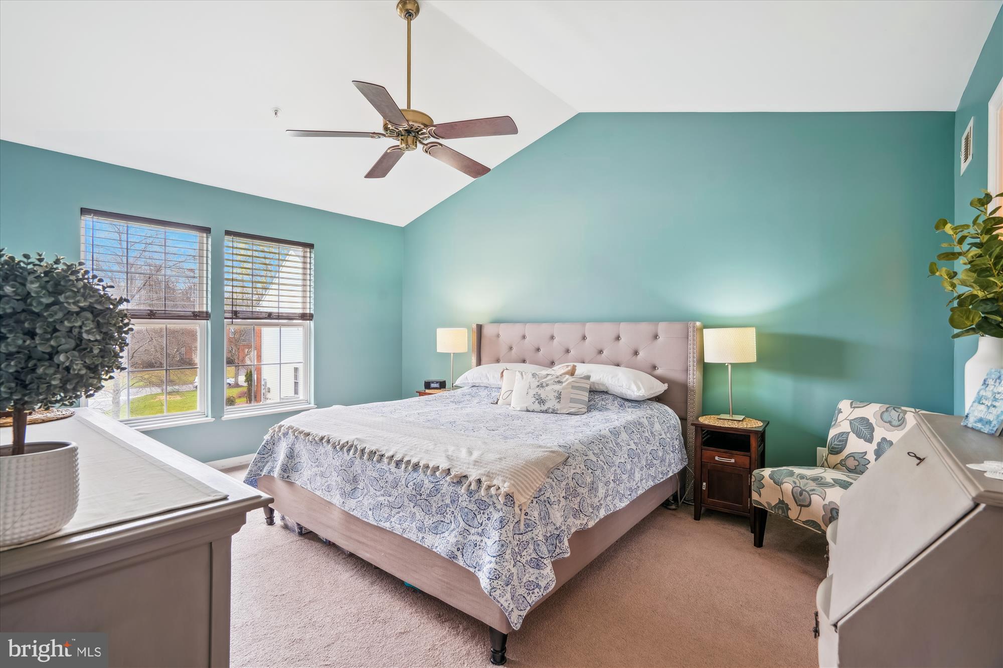 WEST LAUREL ACRES - Residential