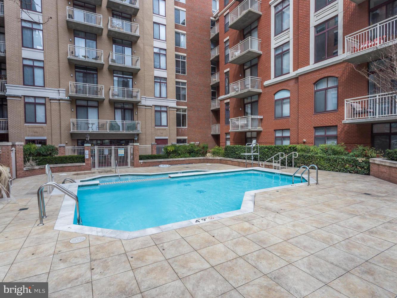 STATION SQUARE - Residential