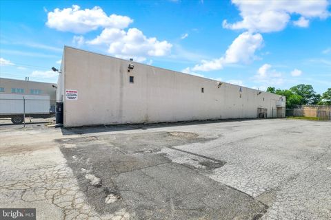 Photo of 6900 Lindbergh Blvd, PHILADELPHIA, PA 19142 (MLS # PAPH2624406)