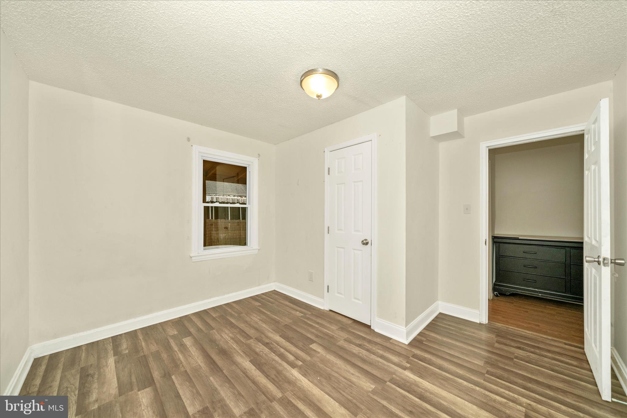 RADIANT VALLEY - Residential