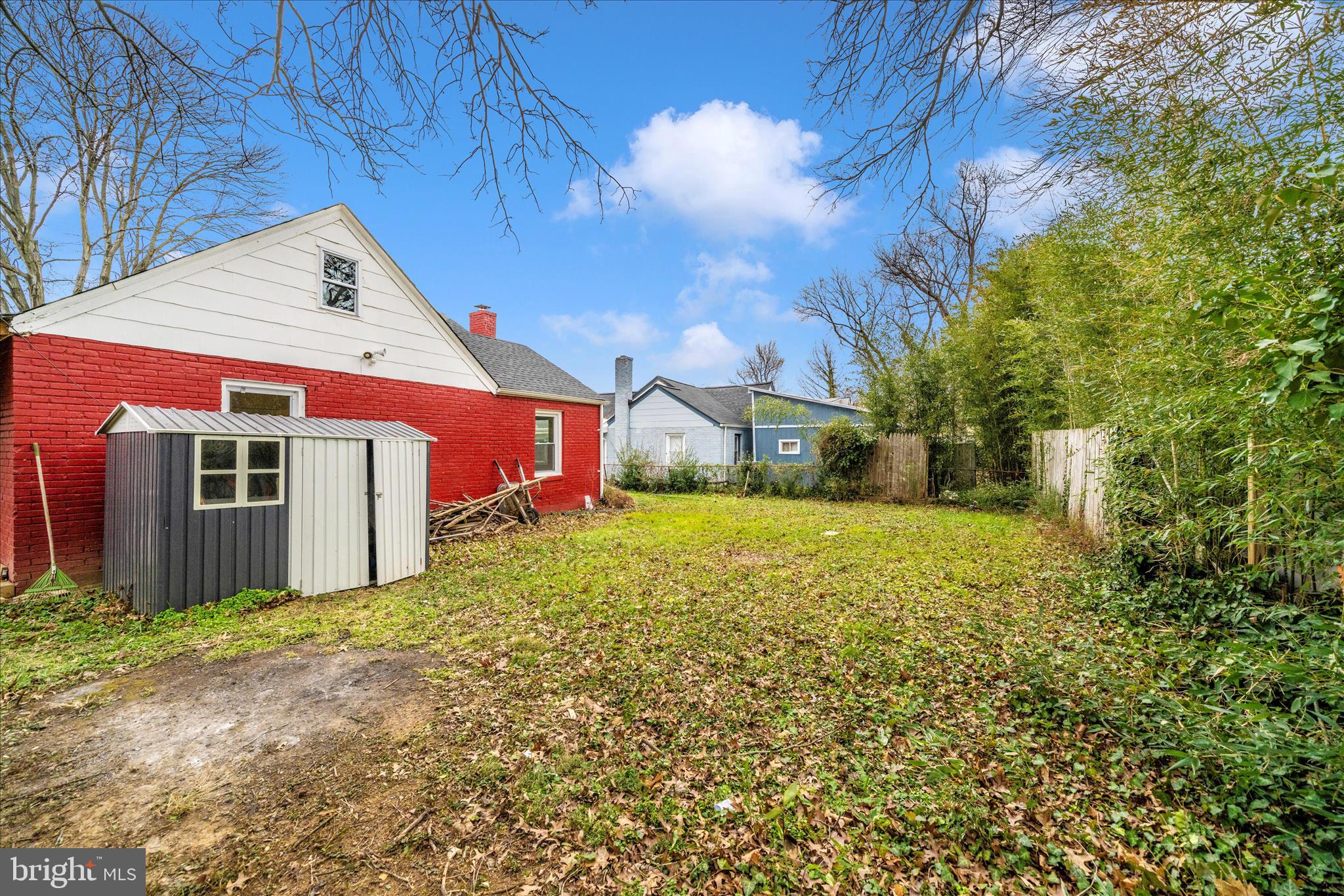 RADIANT VALLEY - Residential