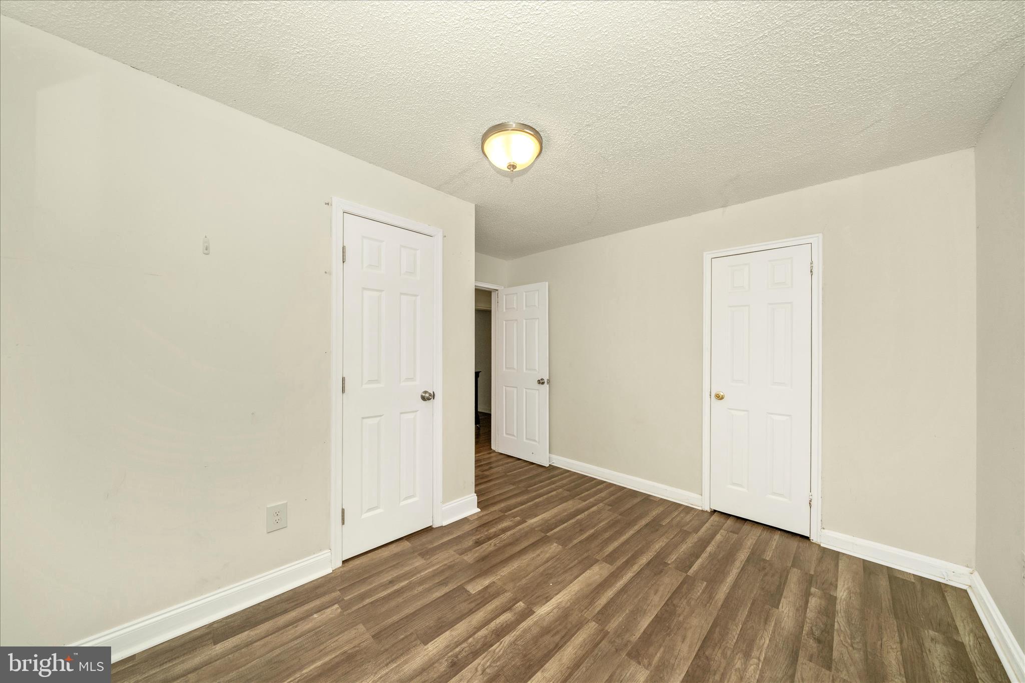 RADIANT VALLEY - Residential