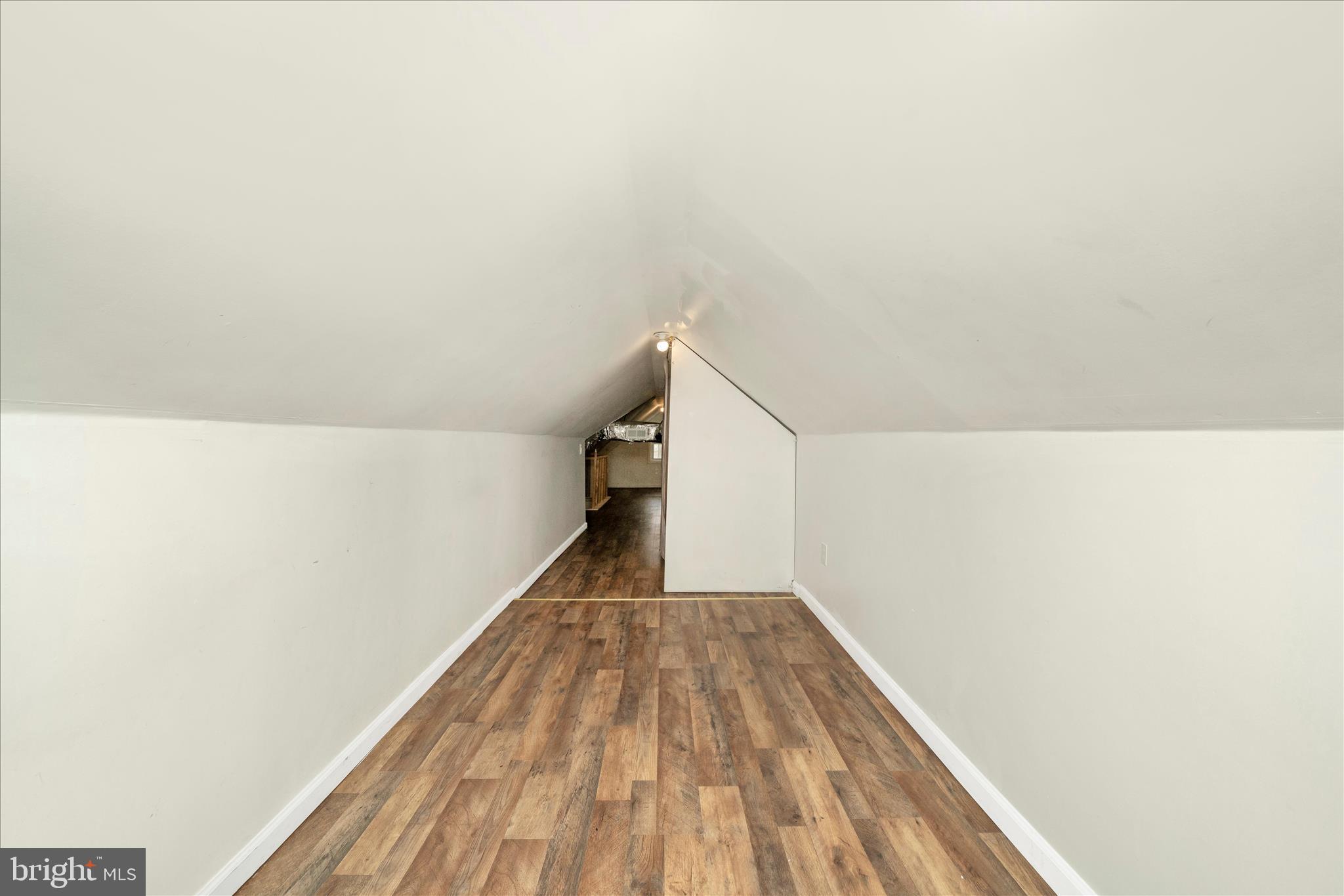 RADIANT VALLEY - Residential