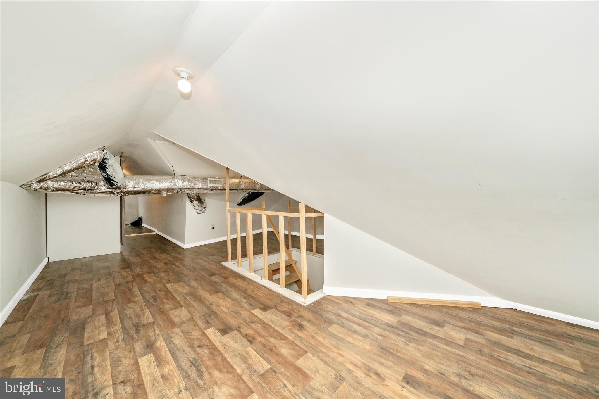 RADIANT VALLEY - Residential