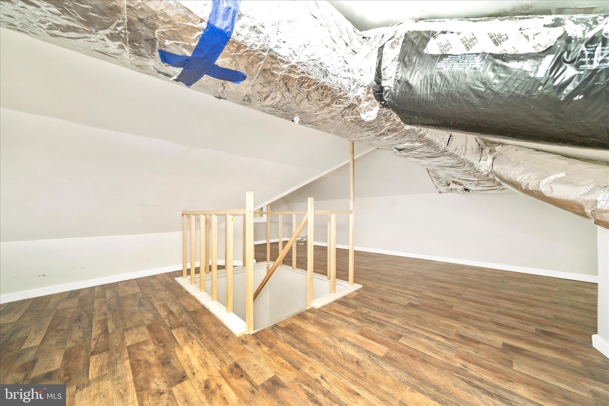 RADIANT VALLEY - Residential