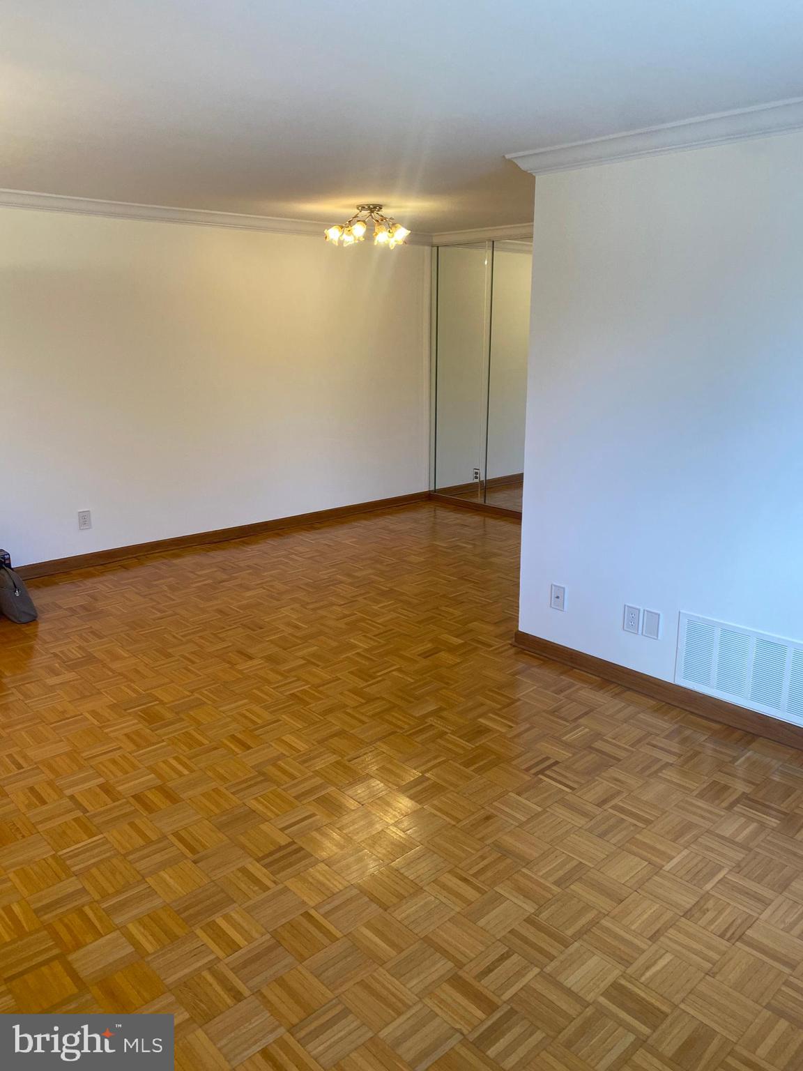 PHILADELPHIA - Residential