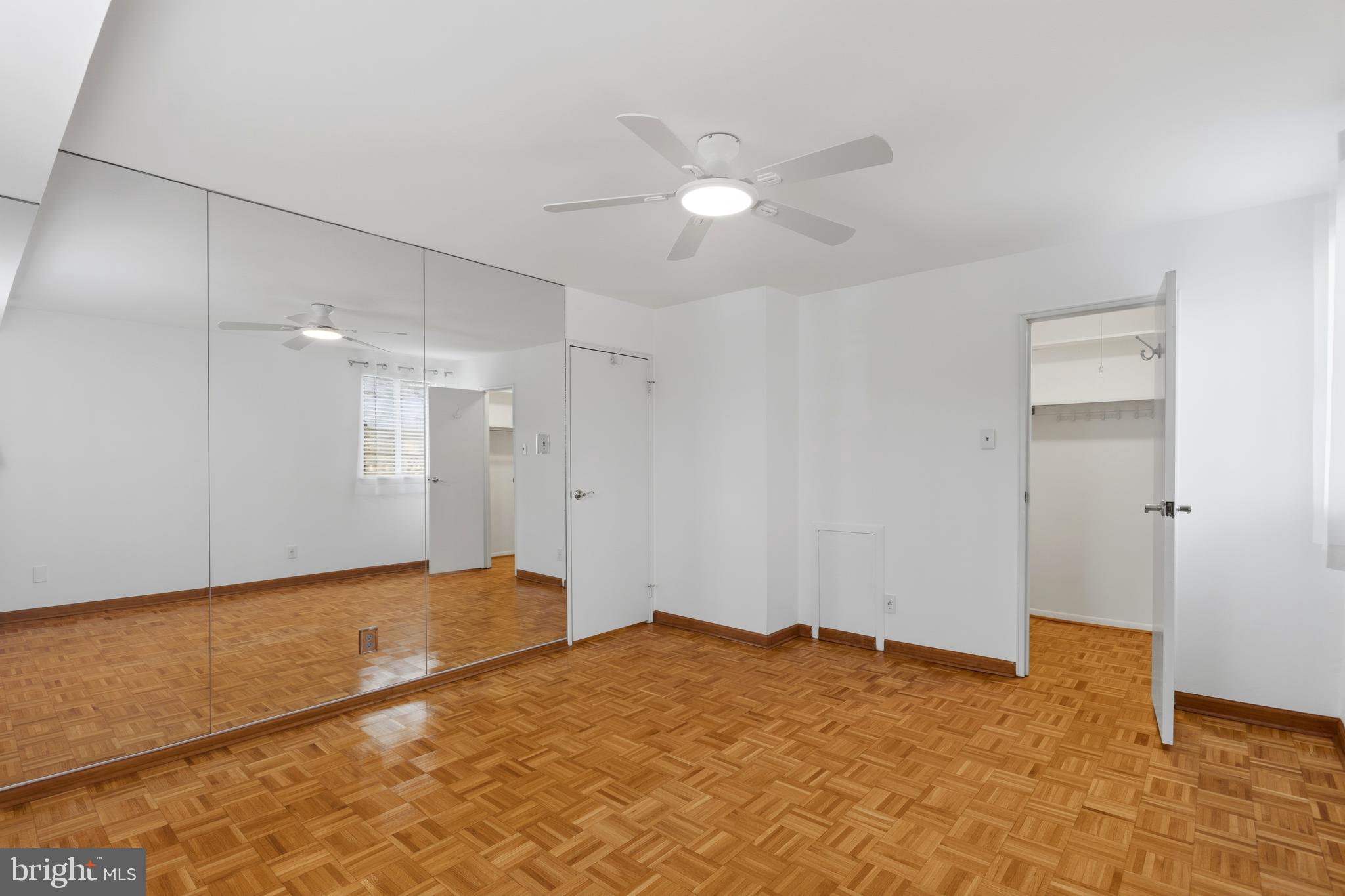 PHILADELPHIA - Residential