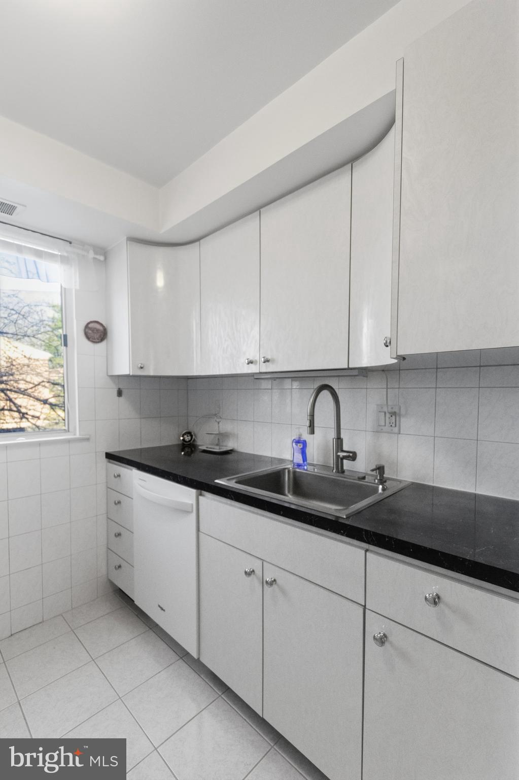 PHILADELPHIA - Residential