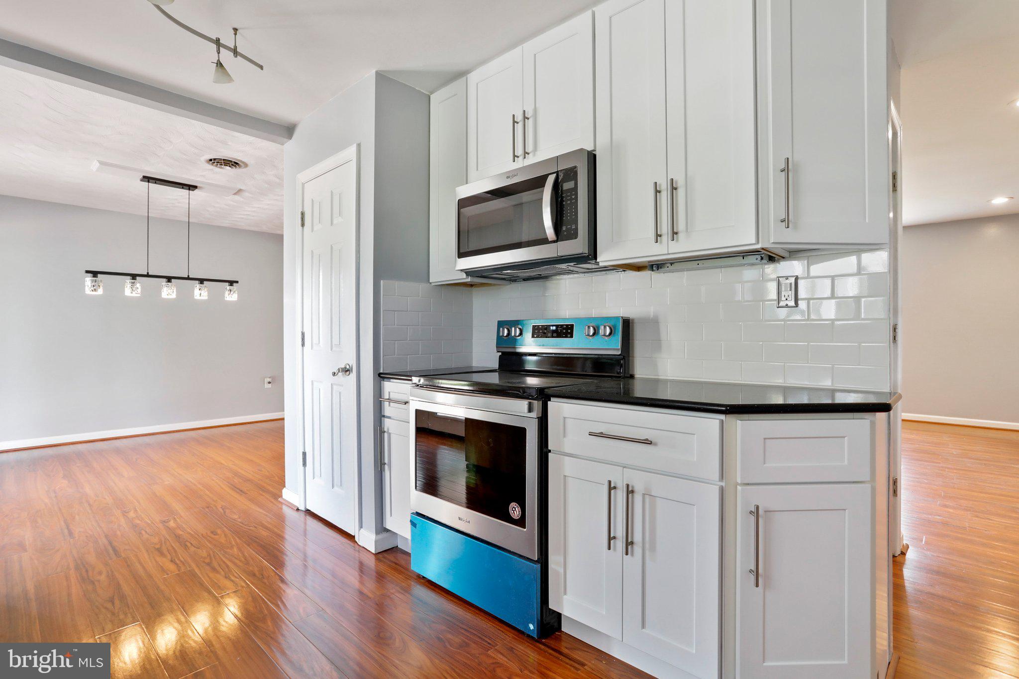 LONE OAK - Residential