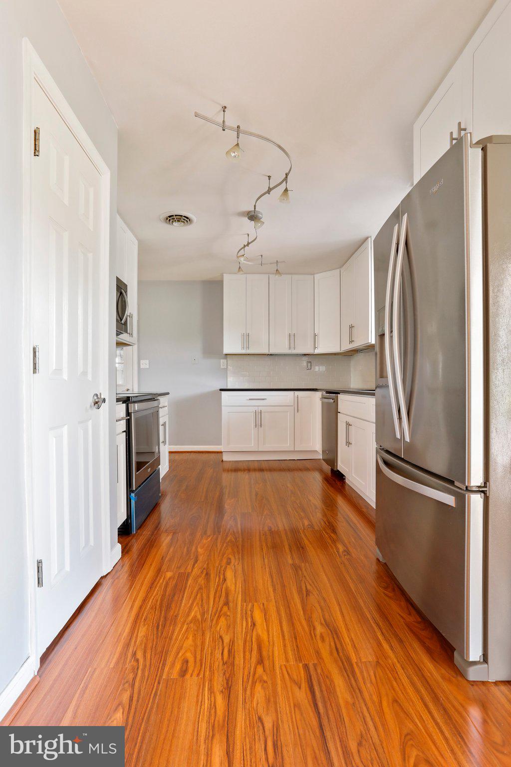 LONE OAK - Residential